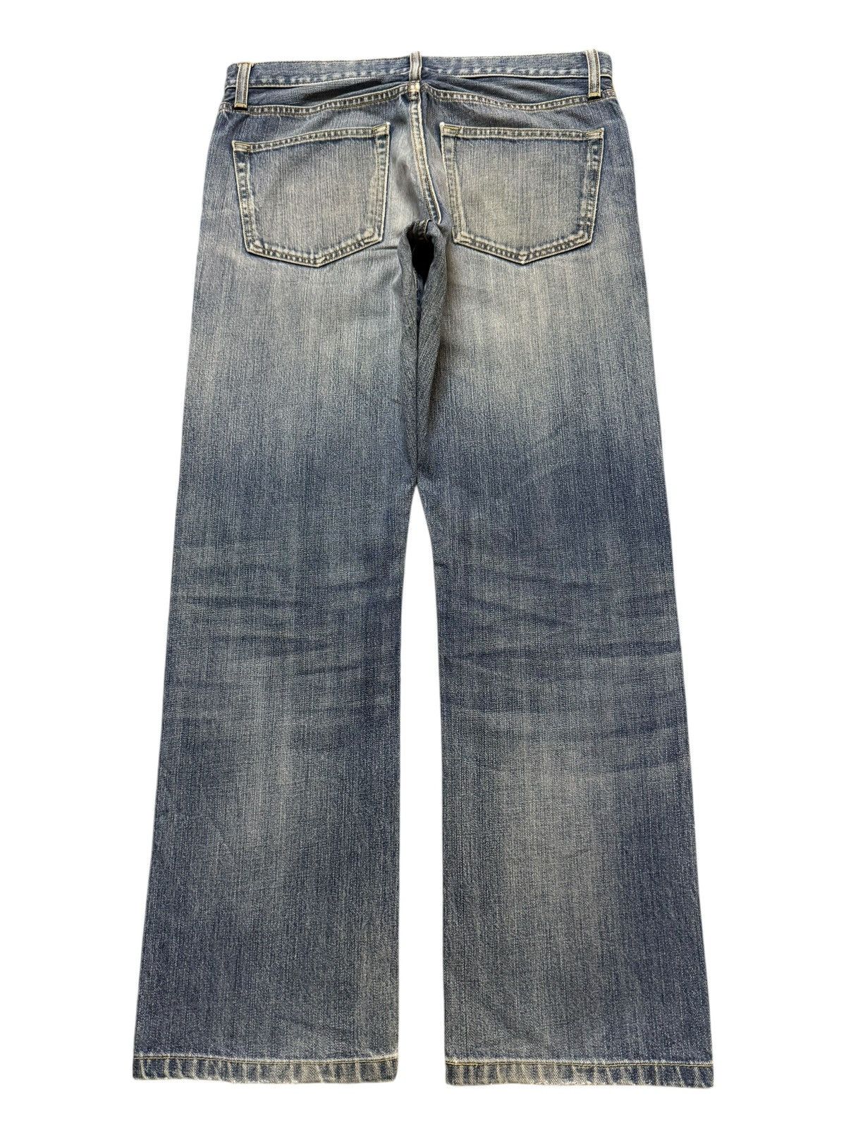 Uniqlo Vintage Japanese Uniqlo Blue Faded Wash Regular Straight Leg Size US 32 / EU 48 - 2 Thumbnail