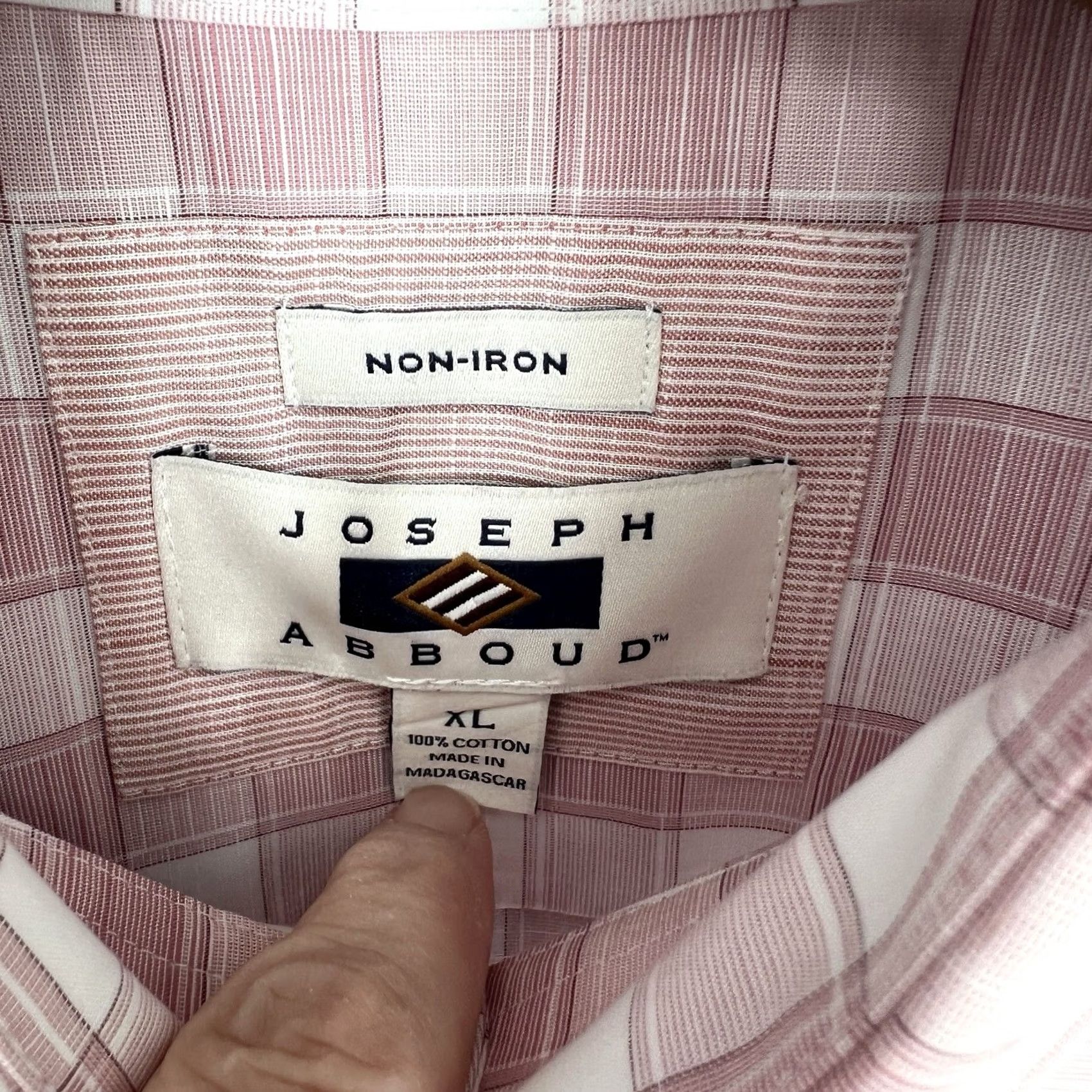 Joseph Abboud Joseph Abboud Dress Shirt Mens Size XL Pink White Plaid Check Non Iron Button Up Size 46R - 2 Thumbnail