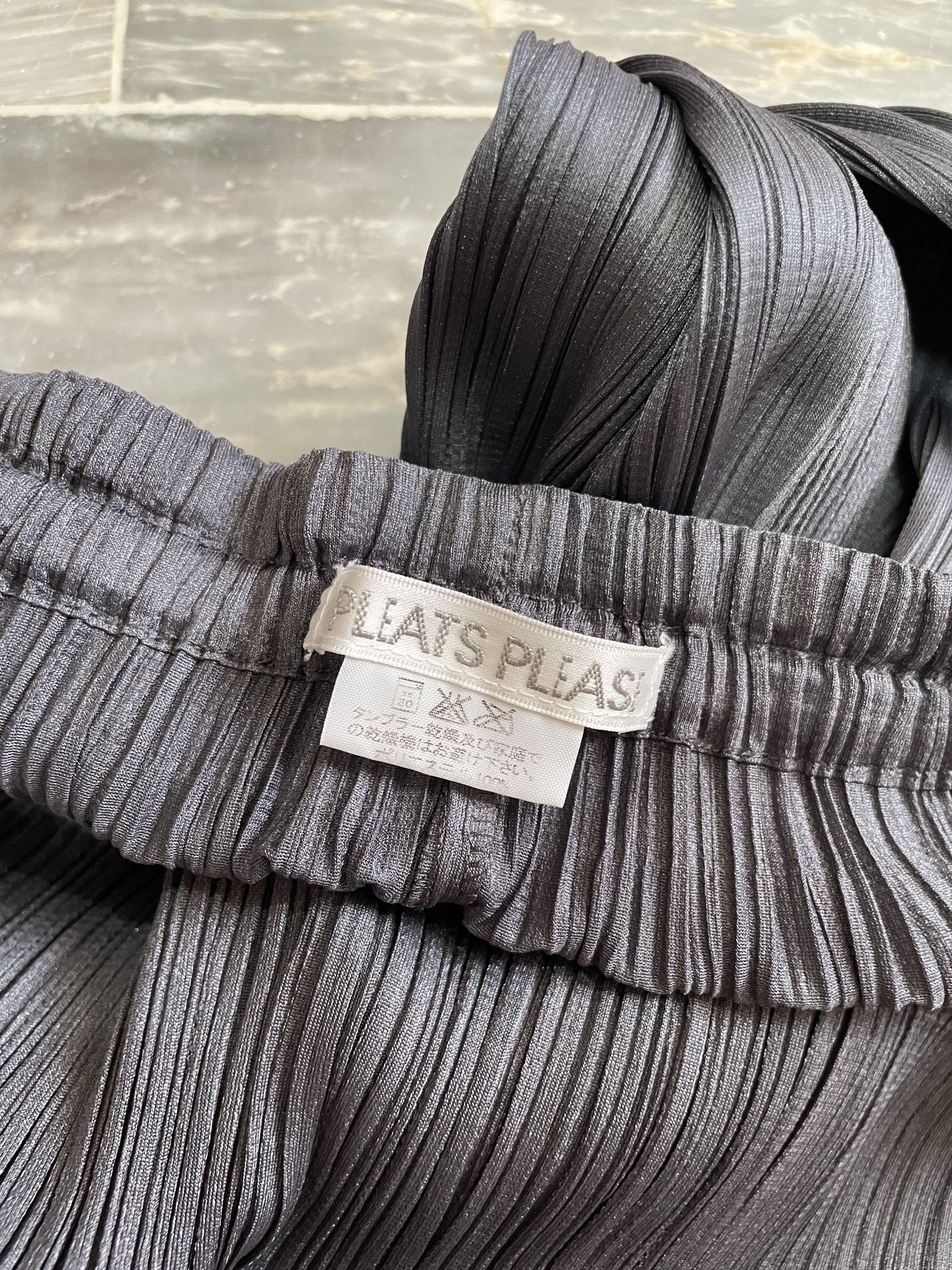 Issey Miyake × Pleats Please Issey Miyake Issey Miyake Pleats Please Pleated Pants Size 23" - 7 Thumbnail