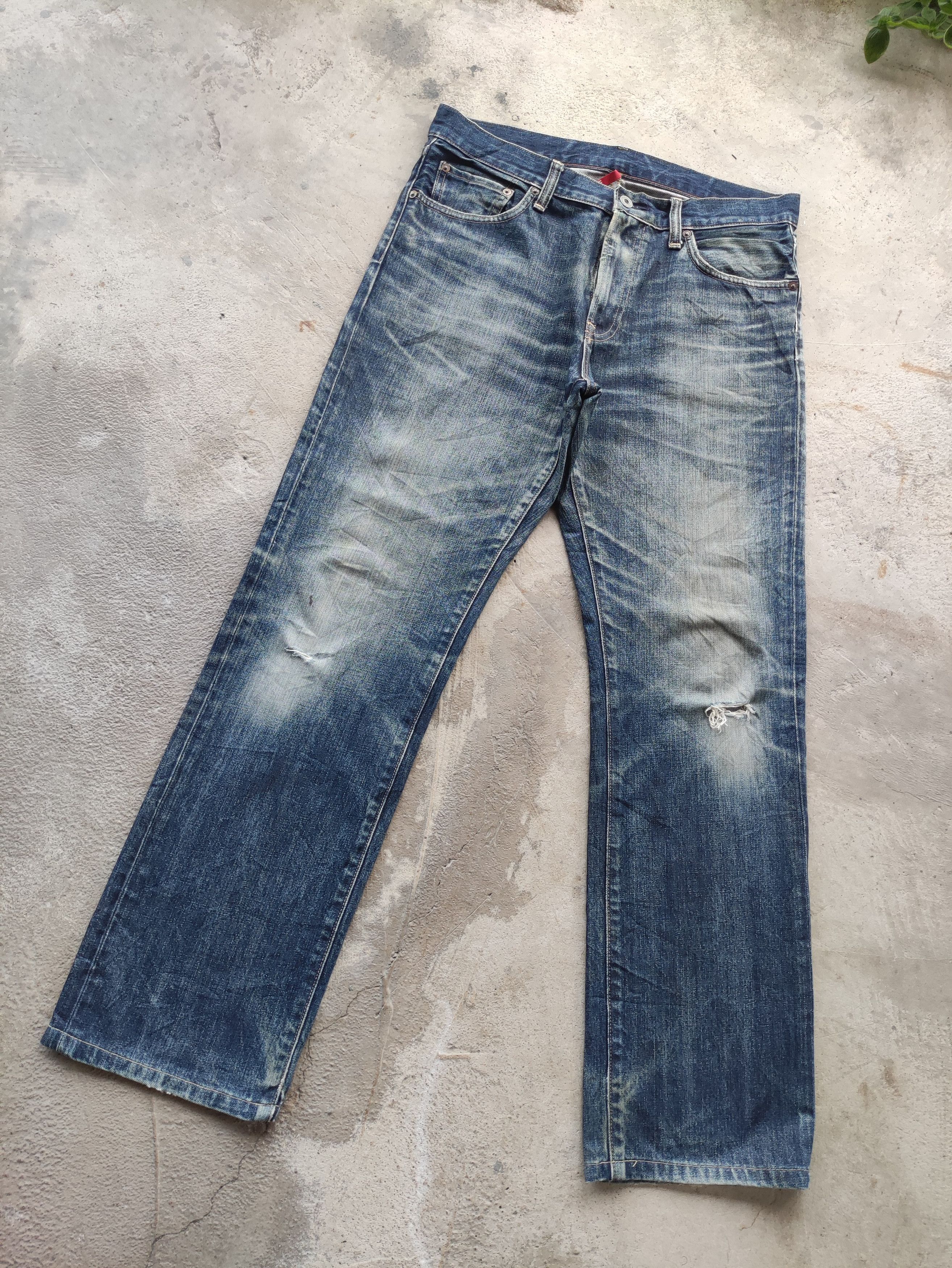Japanese Brand Vintage Japanese Jean Distressed Faded Denim Size US 35 - 2 Thumbnail