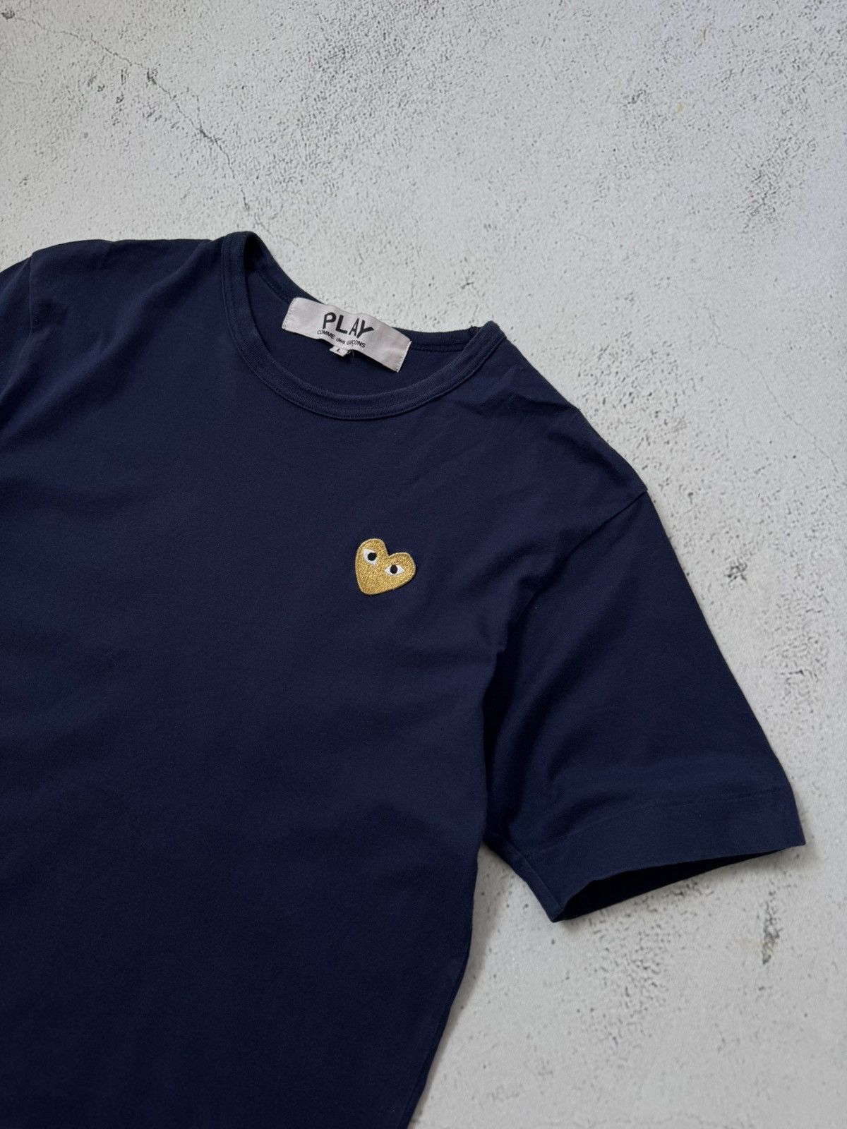 CDG by Comme des Garcons × Comme des Garcons × Japanese Brand Comme Des Garcons CDG Heart Logo Japan Blue Tee Size US L / EU 52-54 / 3 - 4 Thumbnail