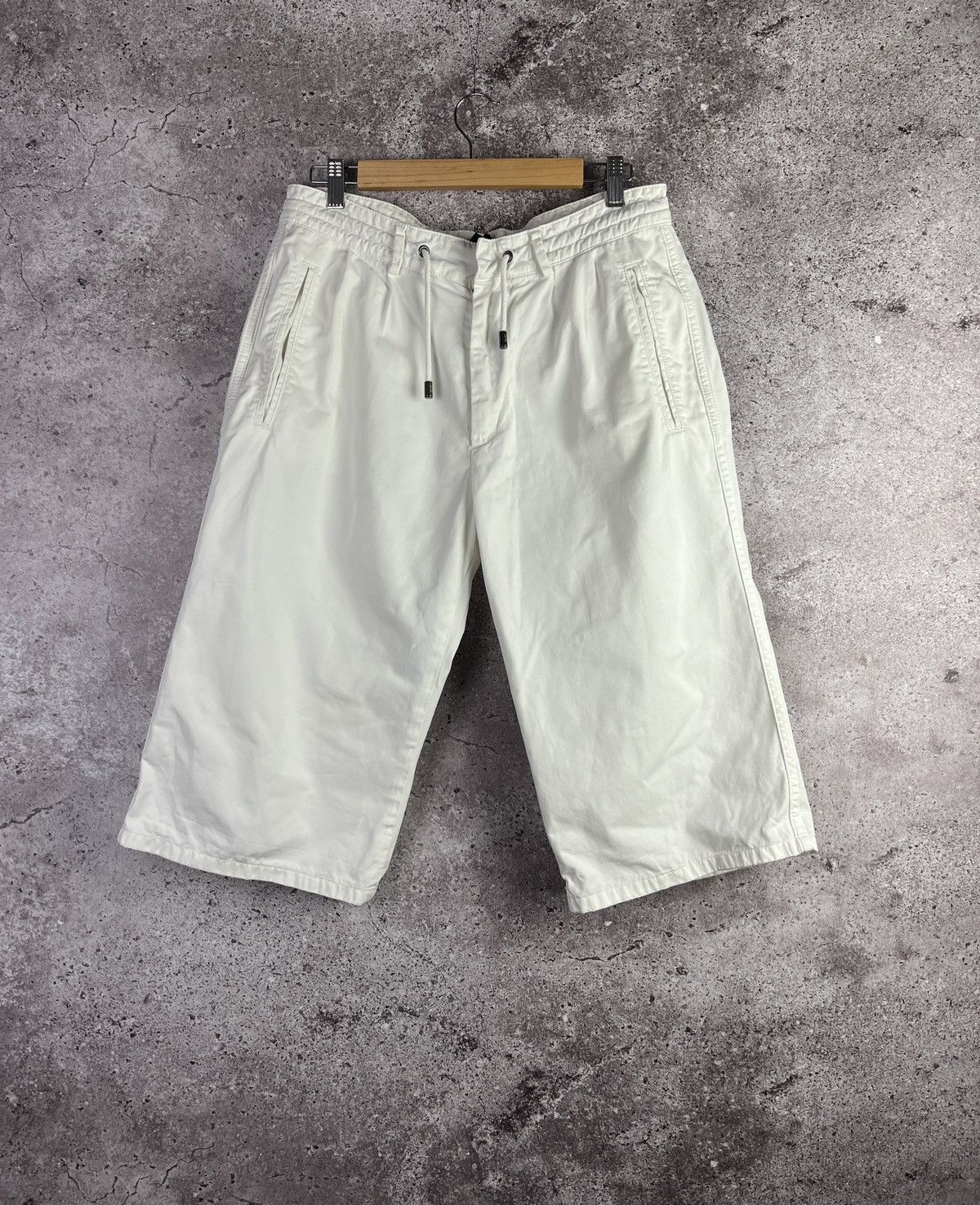 Dolce & Gabbana D&G White Bermuda Shorts Made in Italy 🇮🇹 Size 46 Cotton Size US 30 / EU 46 - 1 Thumbnail