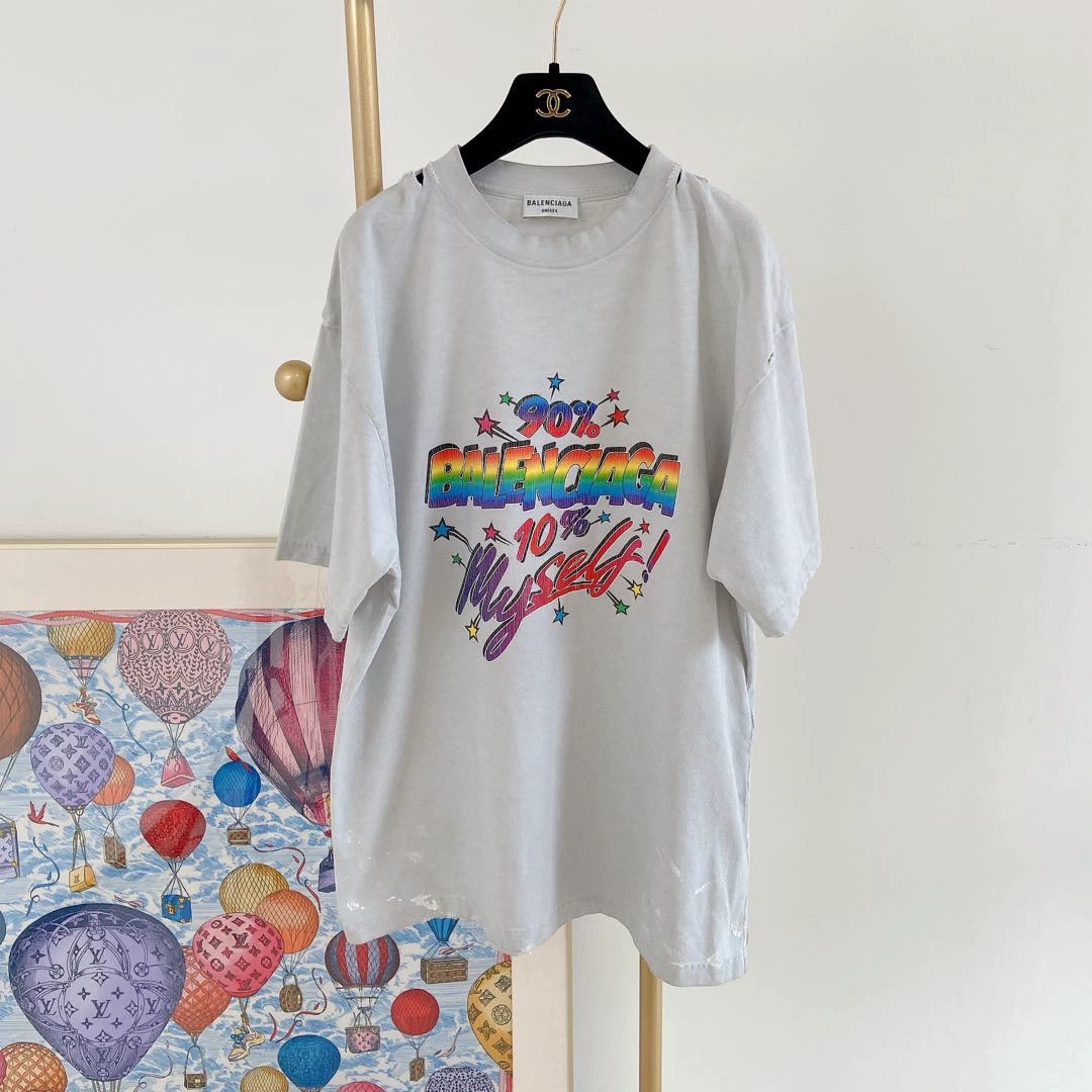 Balenciaga Balenciaga Vintage Distressed Print T-Shirt S With tags Size US S / EU 44-46 / 1 - 1 Thumbnail