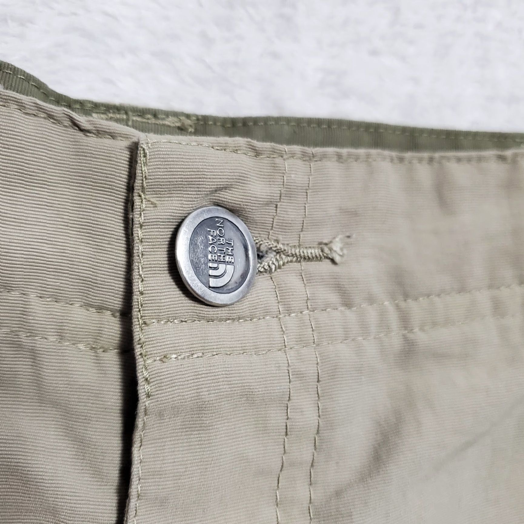 The North Face The North Face Shorts Women 8 Tan 100% Nylon Flat Front Mid Rise Hiking Outdoor Size 30" / US 8 / IT 44 - 4 Thumbnail