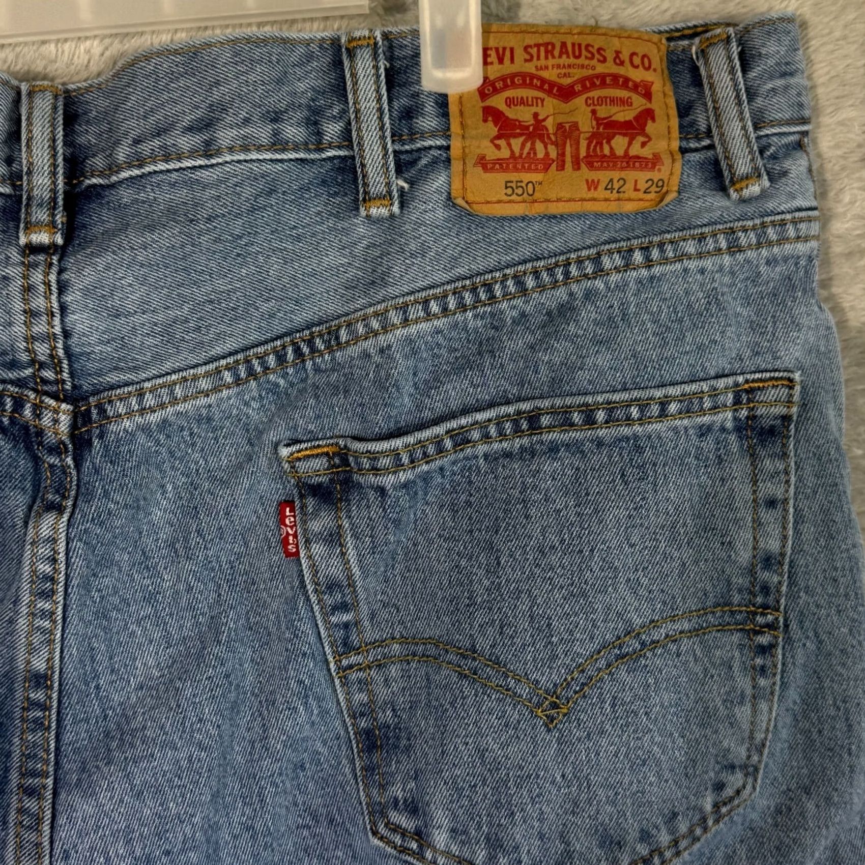 Levi's VINTAGE Levi’s 550 Jeans Men 44x29 Relaxed Straight Blue Denim Medium Wash Size US 44 / EU 60 - 7 Thumbnail