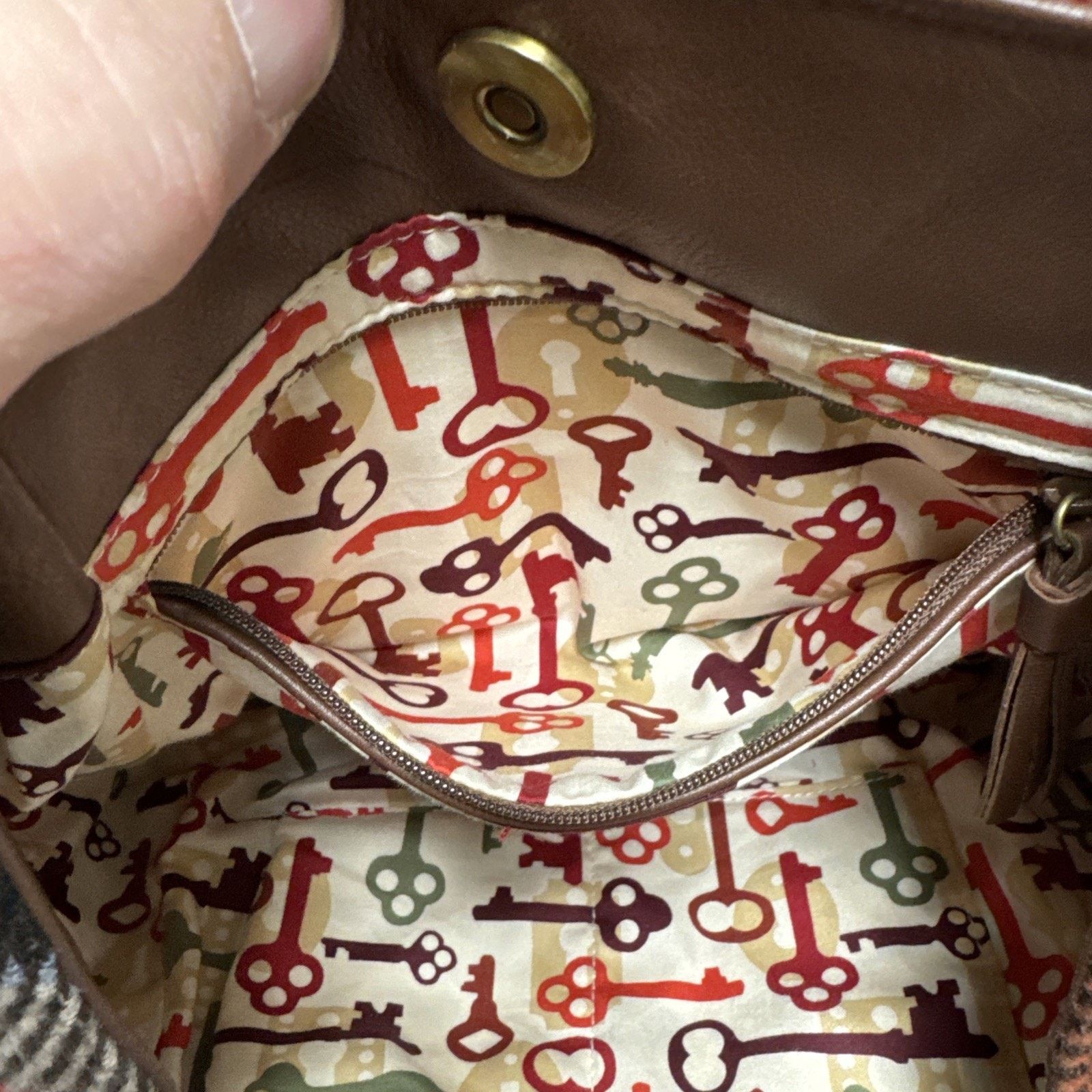 Vera Bradley Vera Bradley Purse Quilted Wool Leather Boho Retro Y2K Size ONE SIZE - 13 Thumbnail