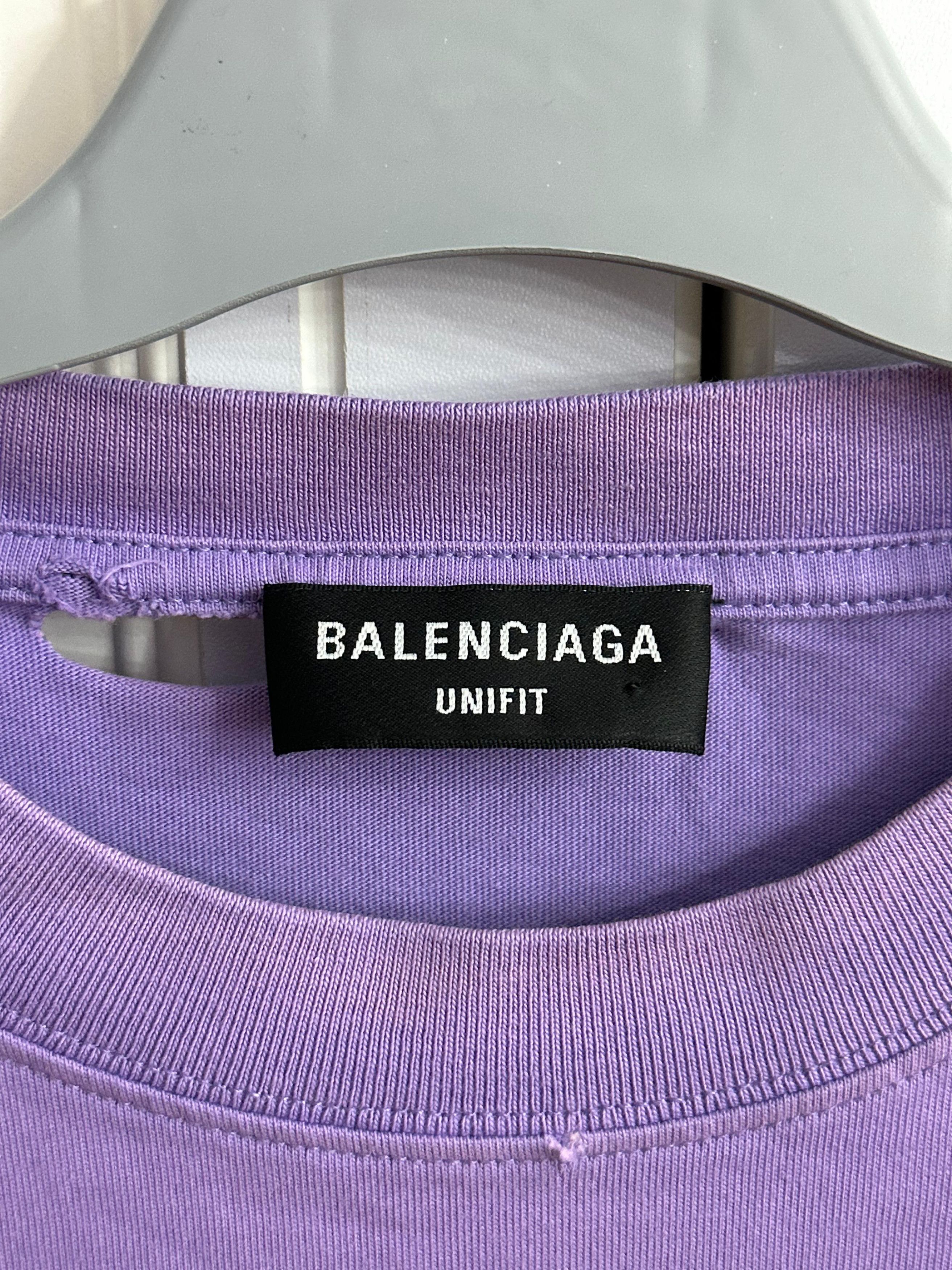 Balenciaga CC000013 Balenciaga Logo Destroyed T-Shirt in Purple Size US L / EU 52-54 / 3 - 9 Thumbnail