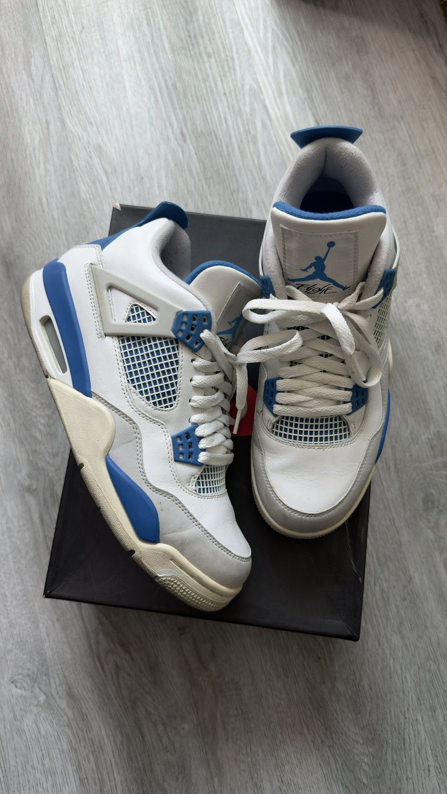 Jordan Brand Air Jordan 4 Military Blue 2012 pair Size US 8.5 / EU 41-42 - 1 Thumbnail