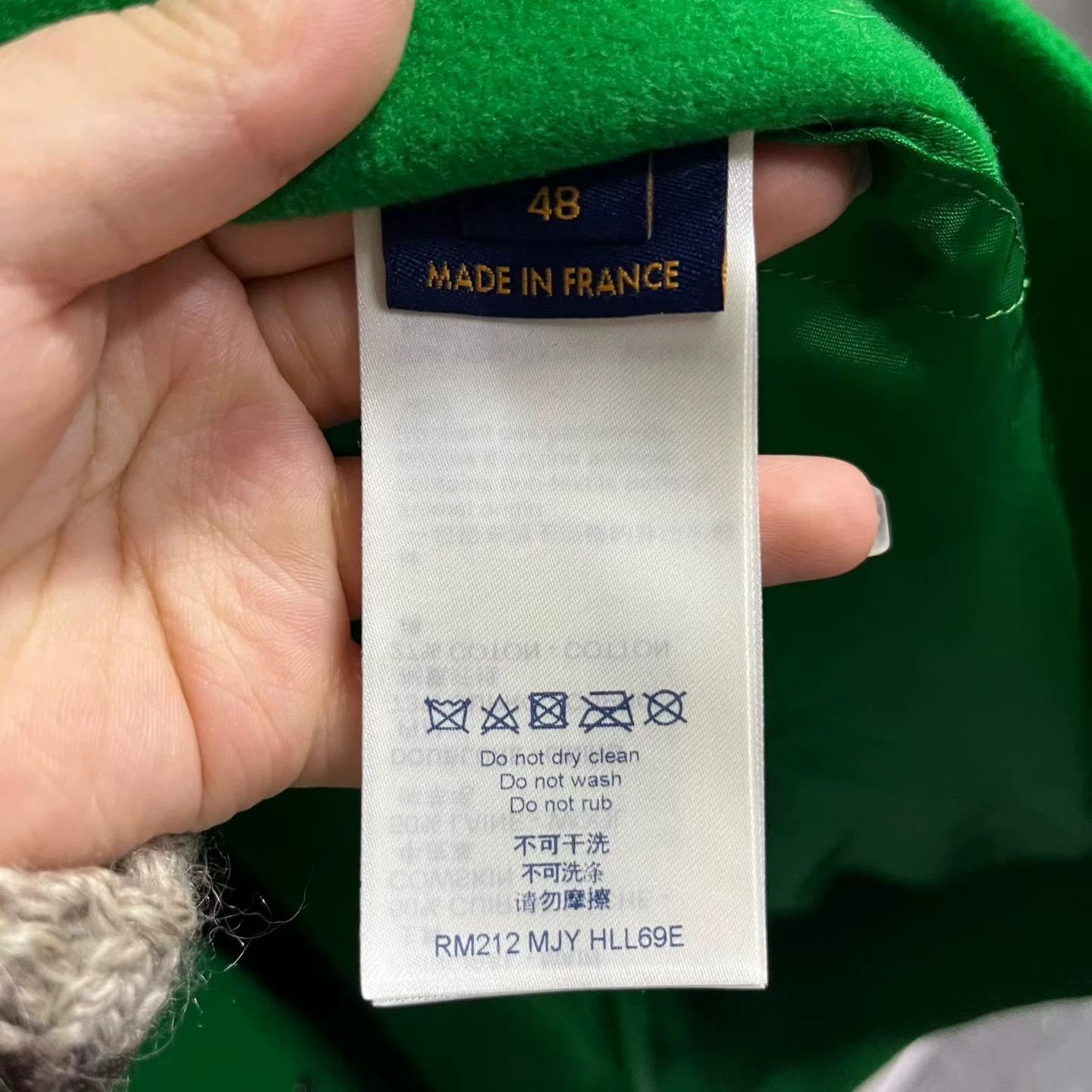 Louis Vuitton Louis Vuitton Green Letter Pattern Baseball Jacket Size US M / EU 48-50 / 2 - 3 Thumbnail