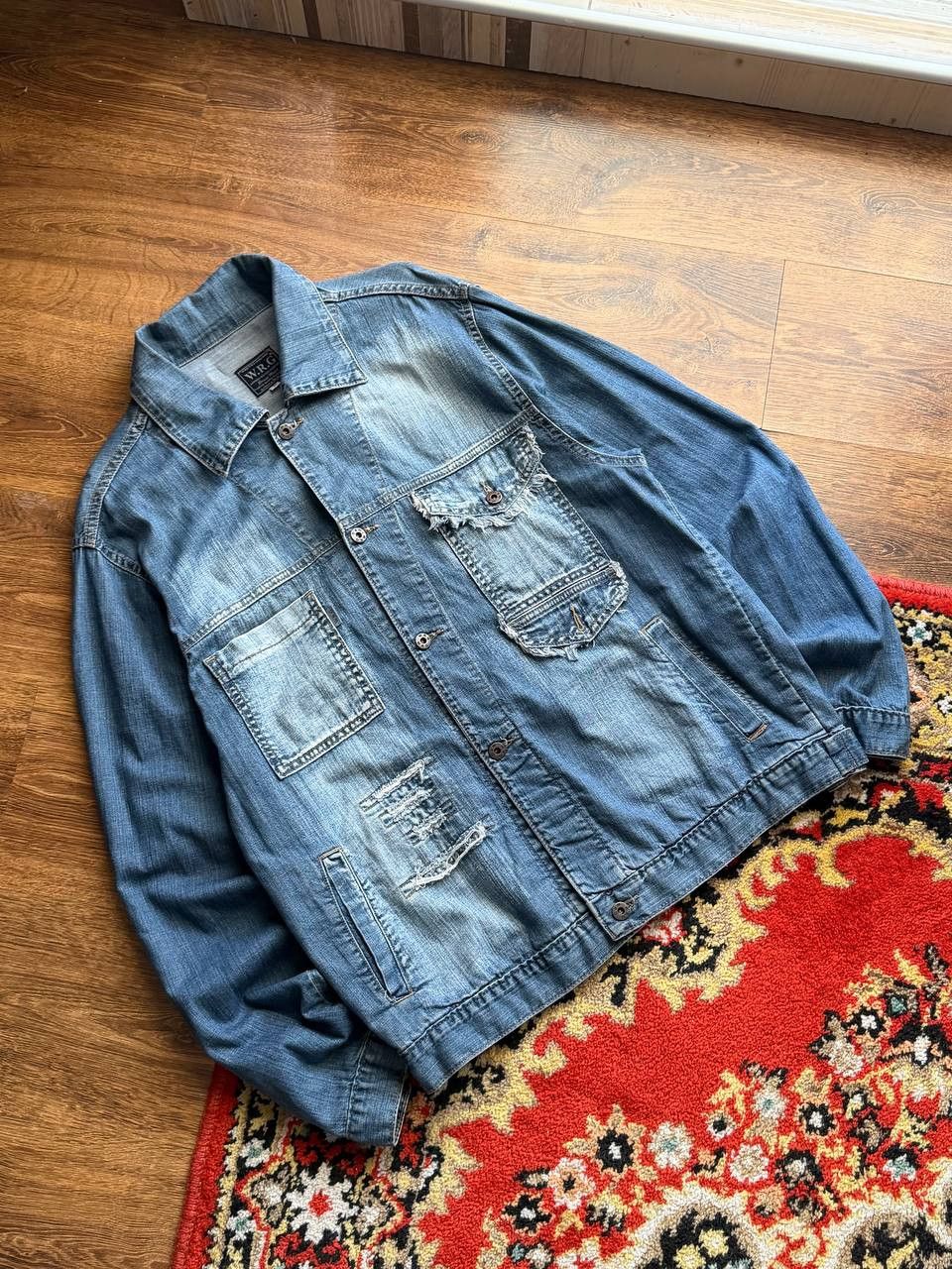 Vintage 00's Streetwear Japan Style Retro Tornado Mart Style