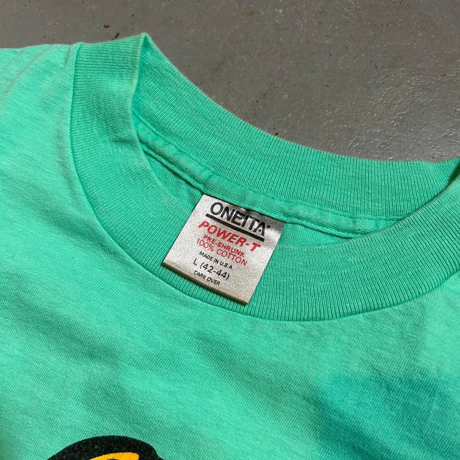 Hanes 90s pickles records and tapes Size US L / EU 52-54 / 3 - 3 Thumbnail