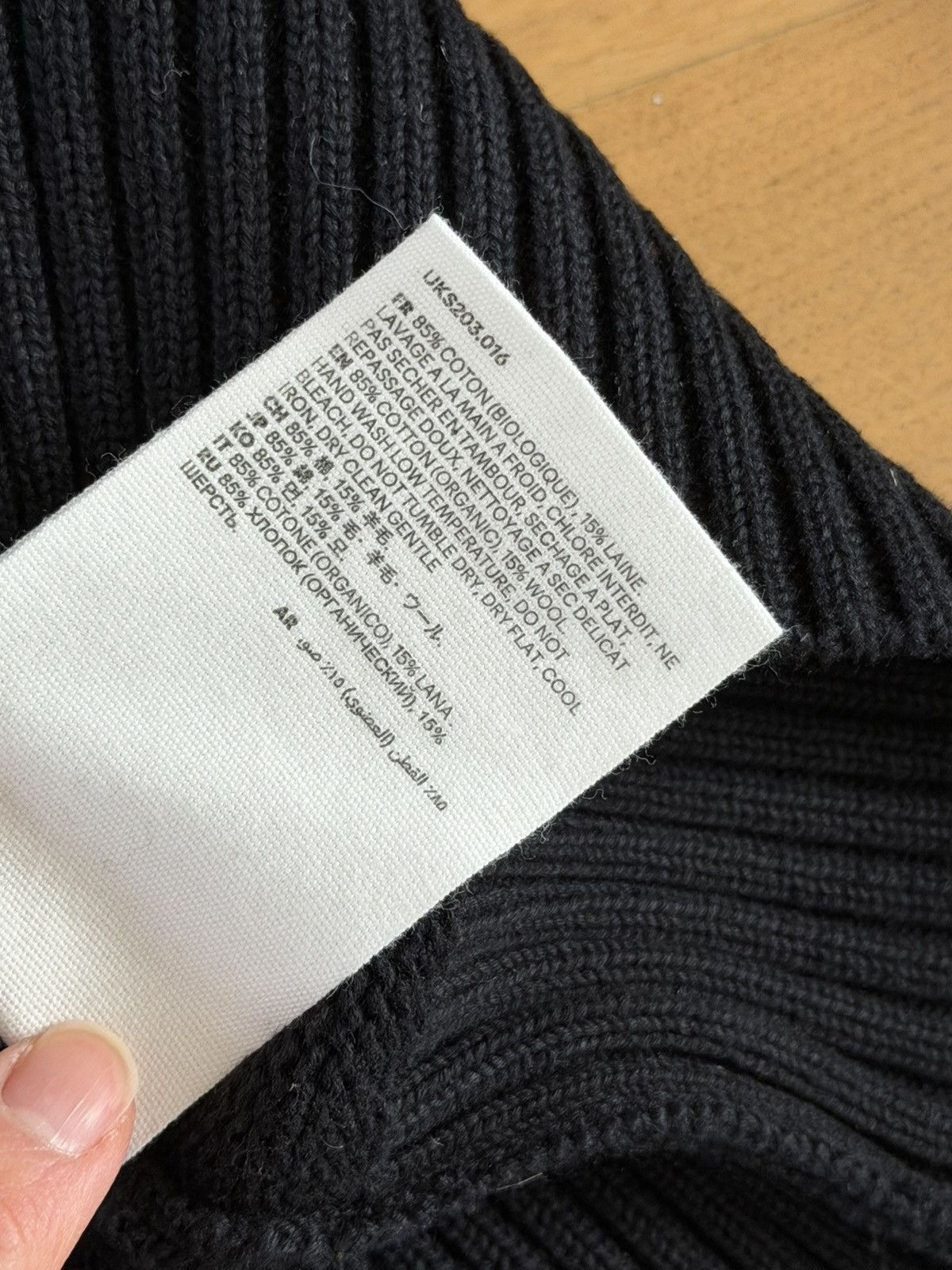 AMI Ami v neck knit Size US L / EU 52-54 / 3 - 6 Thumbnail