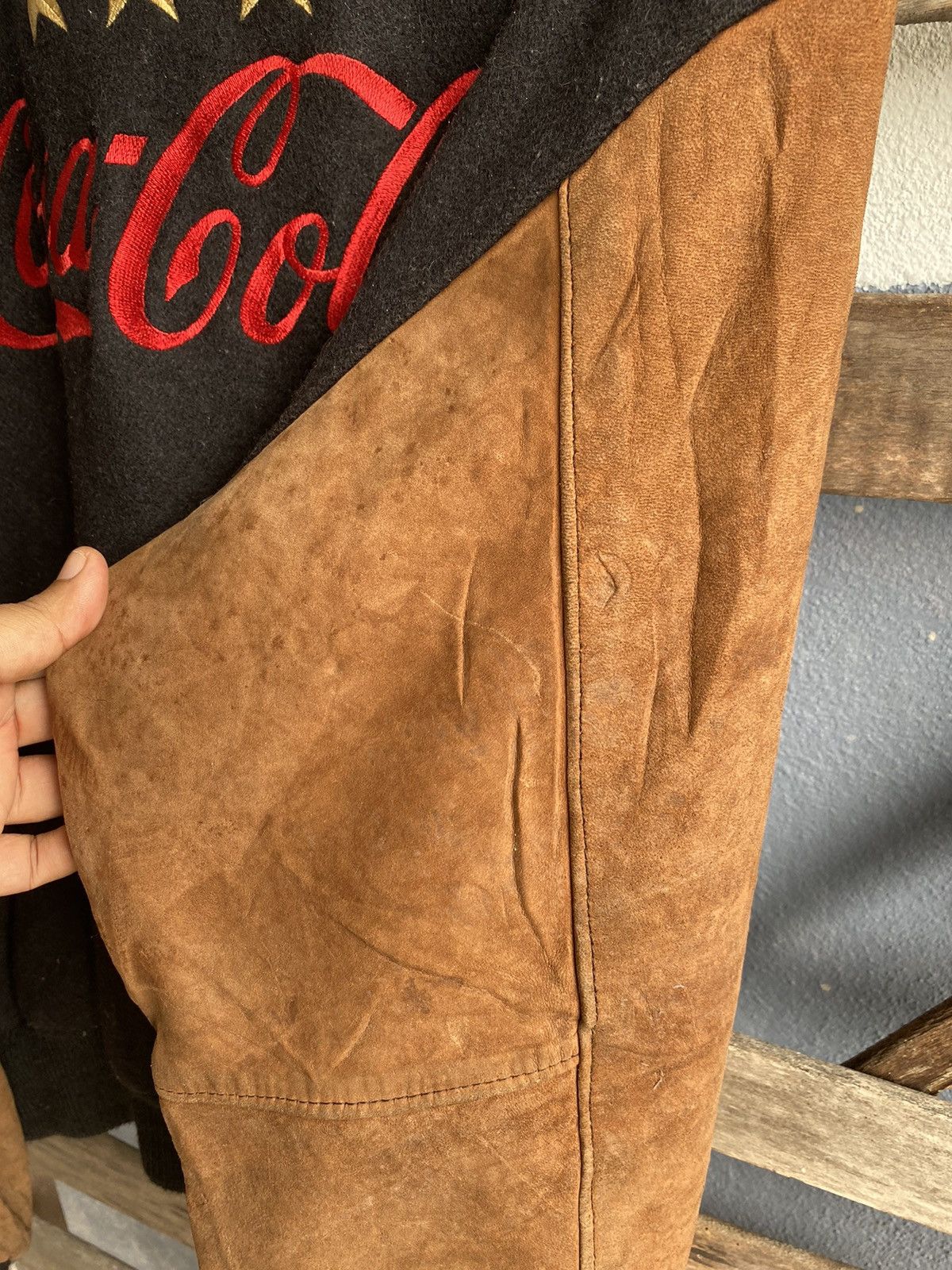Vintage Vintage 90a Coca Cola Wool Sleeve Leather Jacket Size US XL / EU 56 / 4 - 8 Thumbnail