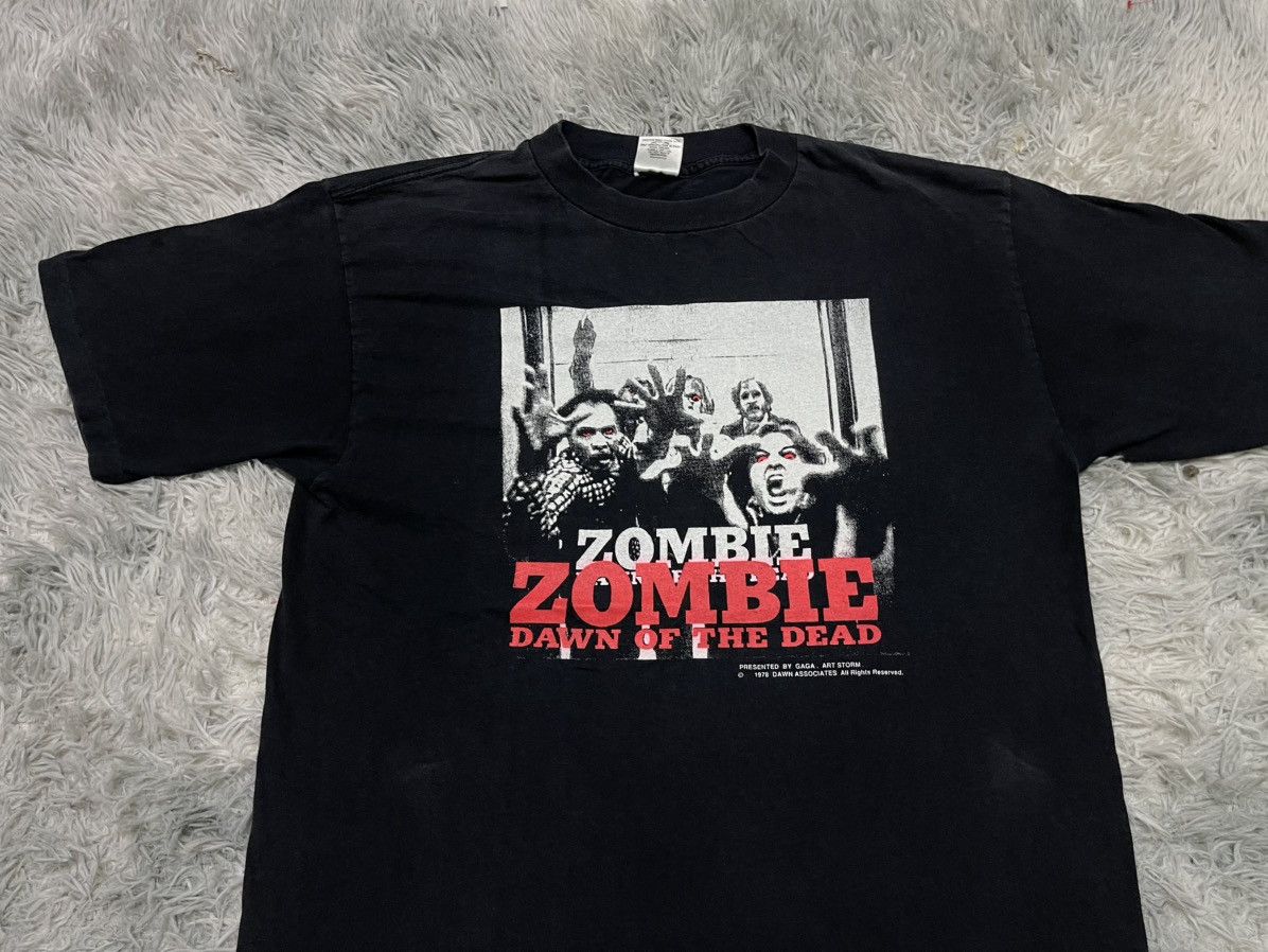 Expert Horror VINTAGE ZOMBIE DOWN OF THE DEAD HORROR TEE EVIL DEAD DRACULA Size US L / EU 52-54 / 3 - 4 Thumbnail
