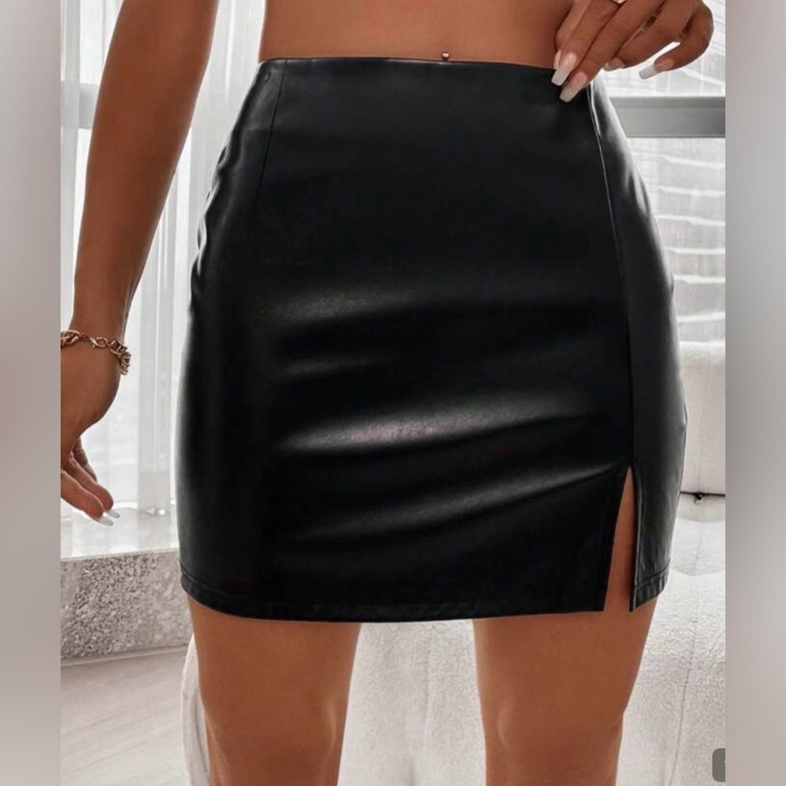 Other New High Waist Split Hem Black Faux Leather Mini Skirt XS Size 25" / US 0 / IT 36 - 1 Thumbnail