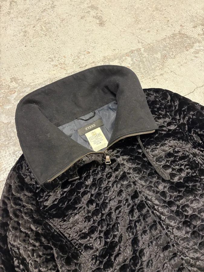 Gianfranco Ferre 2000s Gianfranco Ferré Black Textured Hybrid Black Jacket Size XS / US 0-2 / IT 36-38 - 5 Thumbnail