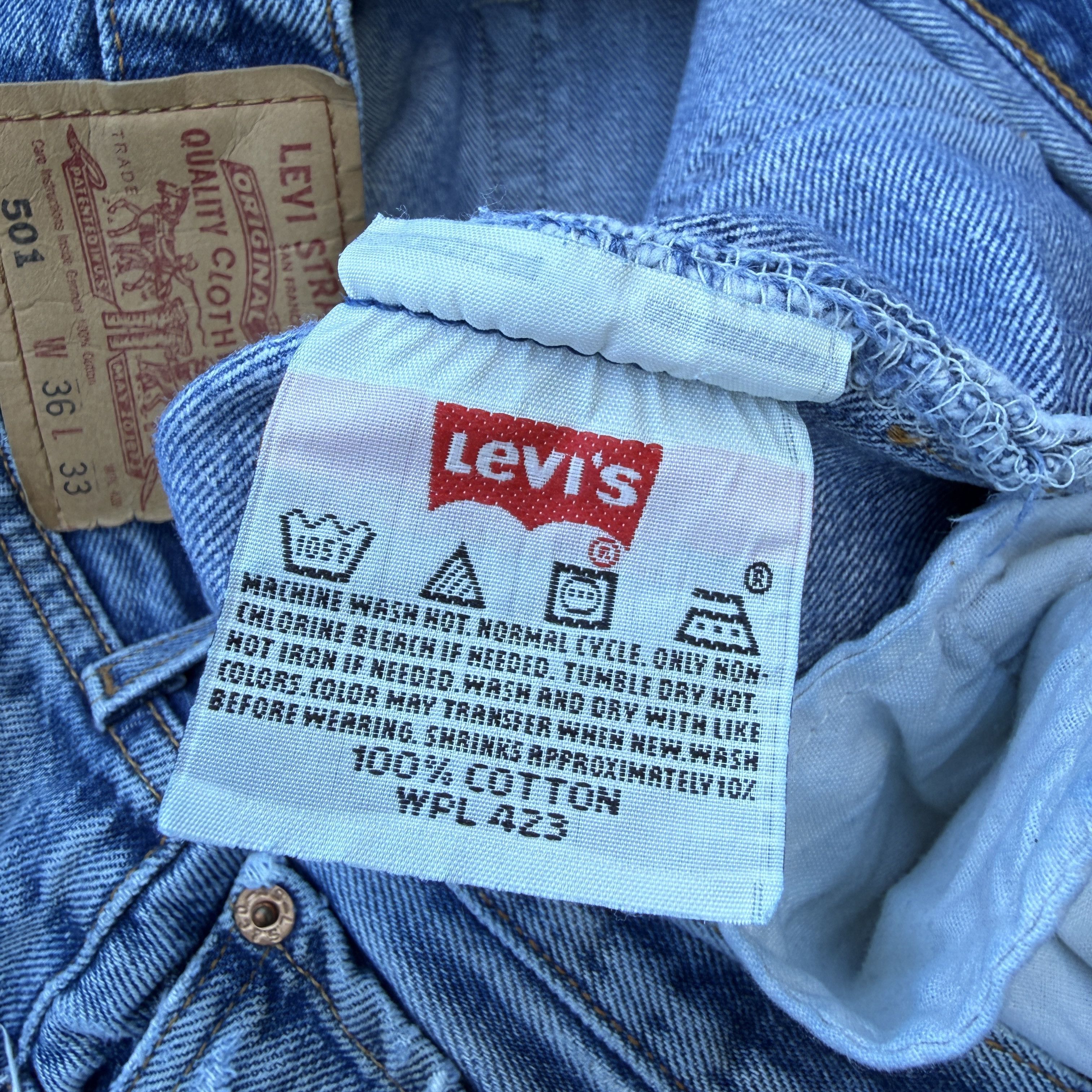 Levi's Vintage 90s Levis 501 Blue Button fly Denim Jeans Size US 34 / EU 50 - 5 Thumbnail