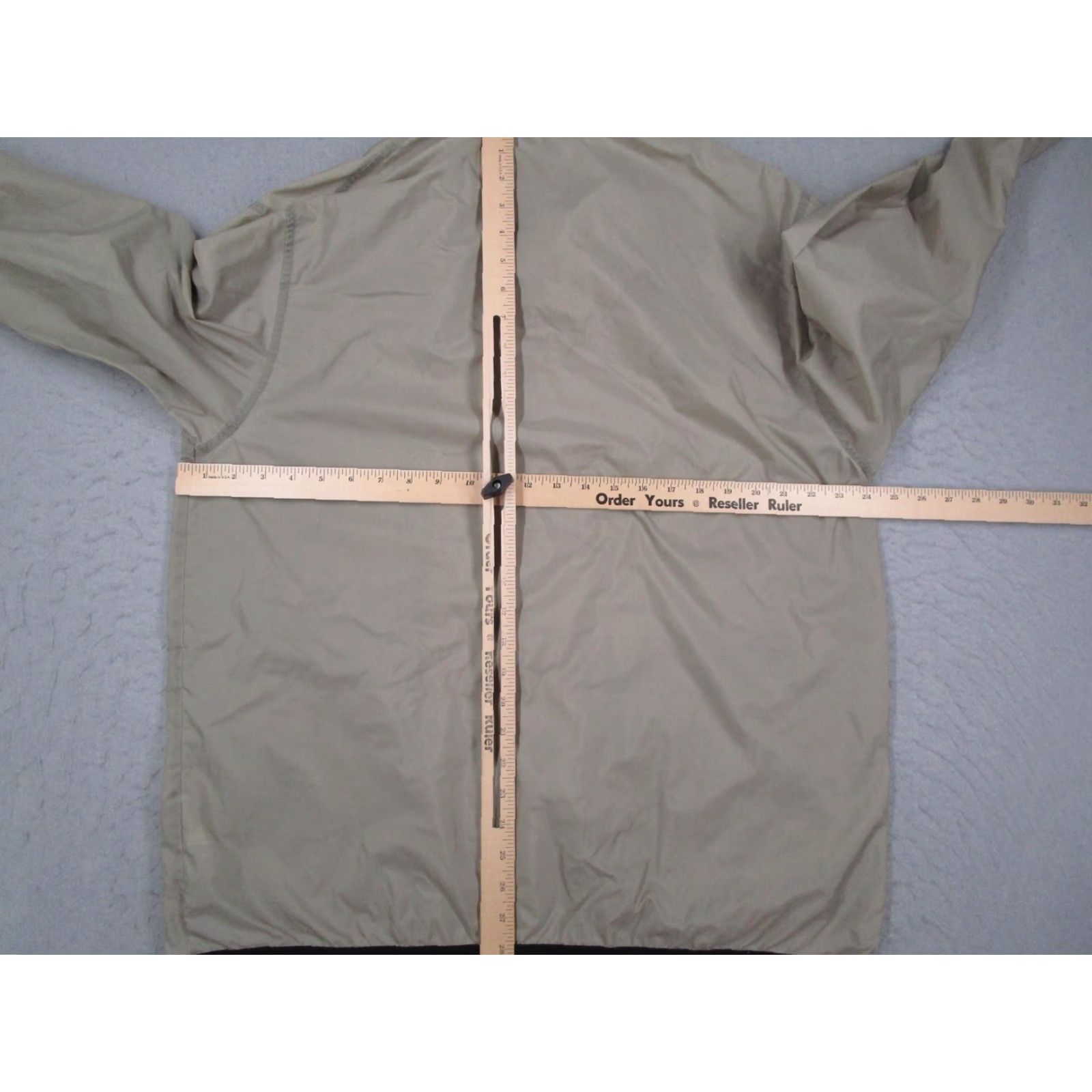 Nike Nike Jacket Mens Large Beige Full Zip Nylon Lightweight Windbreaker Size US L / EU 52-54 / 3 - 6 Thumbnail