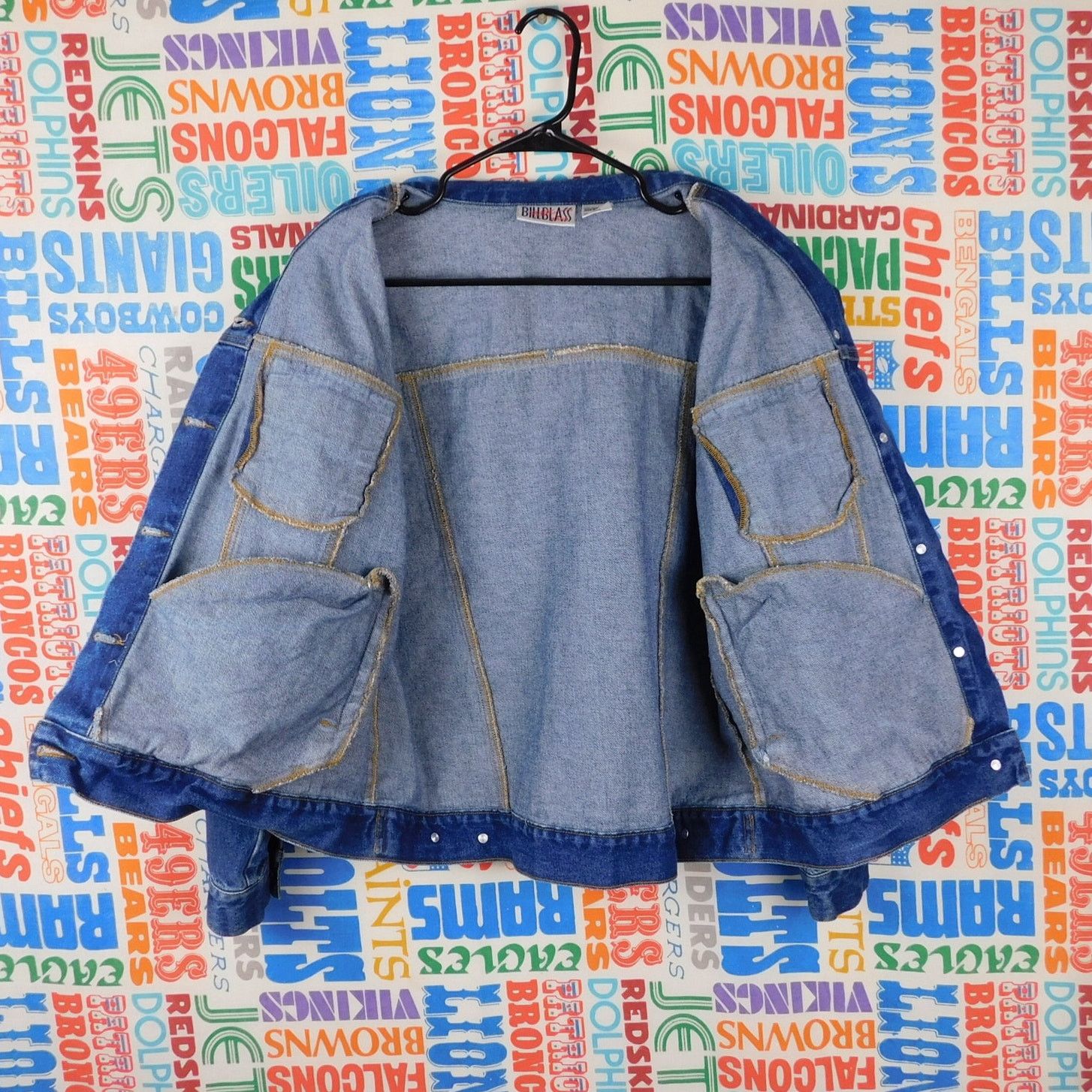 Bill Blass Bill Blass Jeans Denim Jacket Size Petite L Blue Trucker 90s Size L / US 10 / IT 46 - 4 Thumbnail