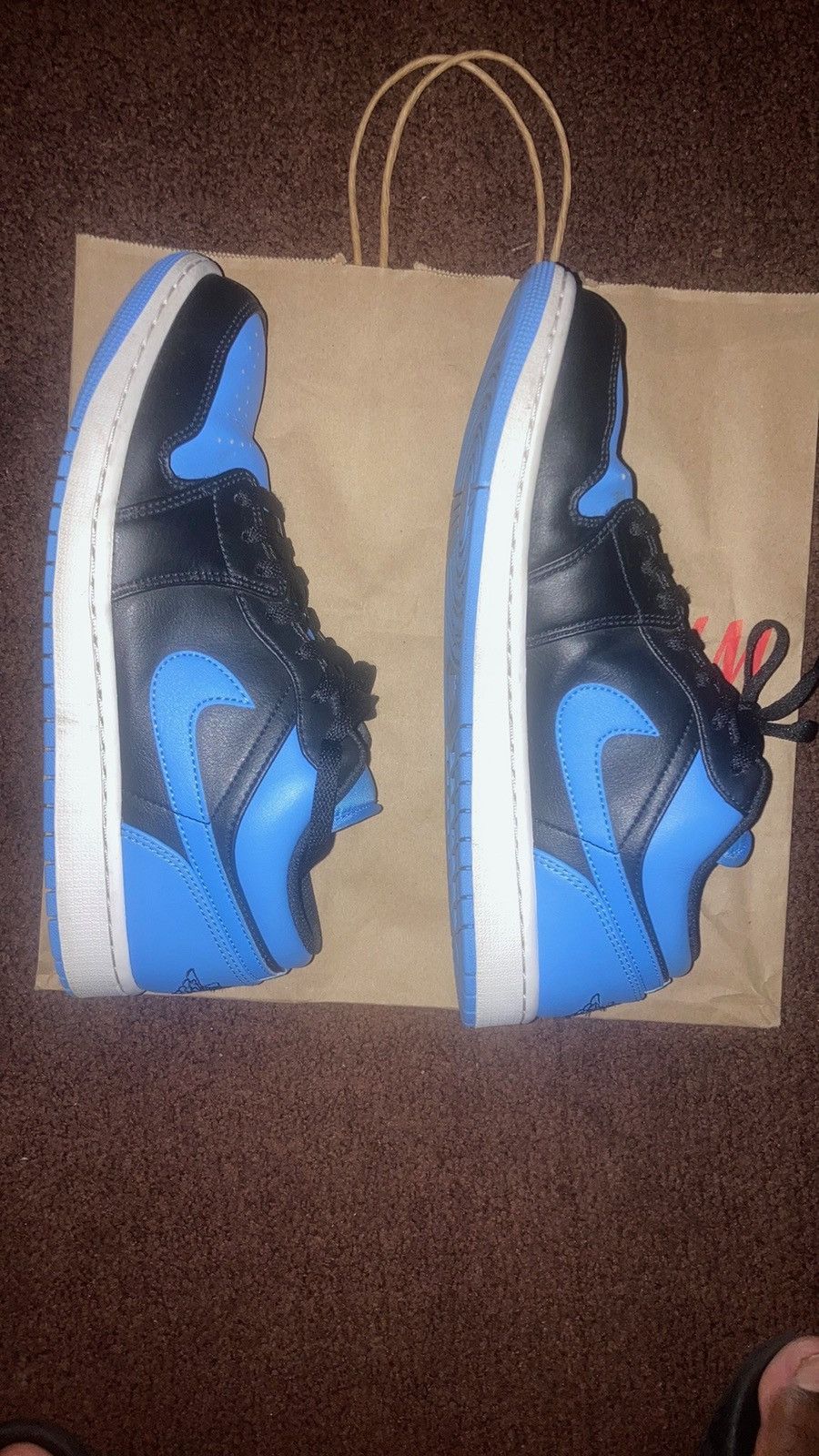 Jordan Brand Jordan 1 Retro Low OG - Mens Size US 10 / EU 43 - 3 Thumbnail