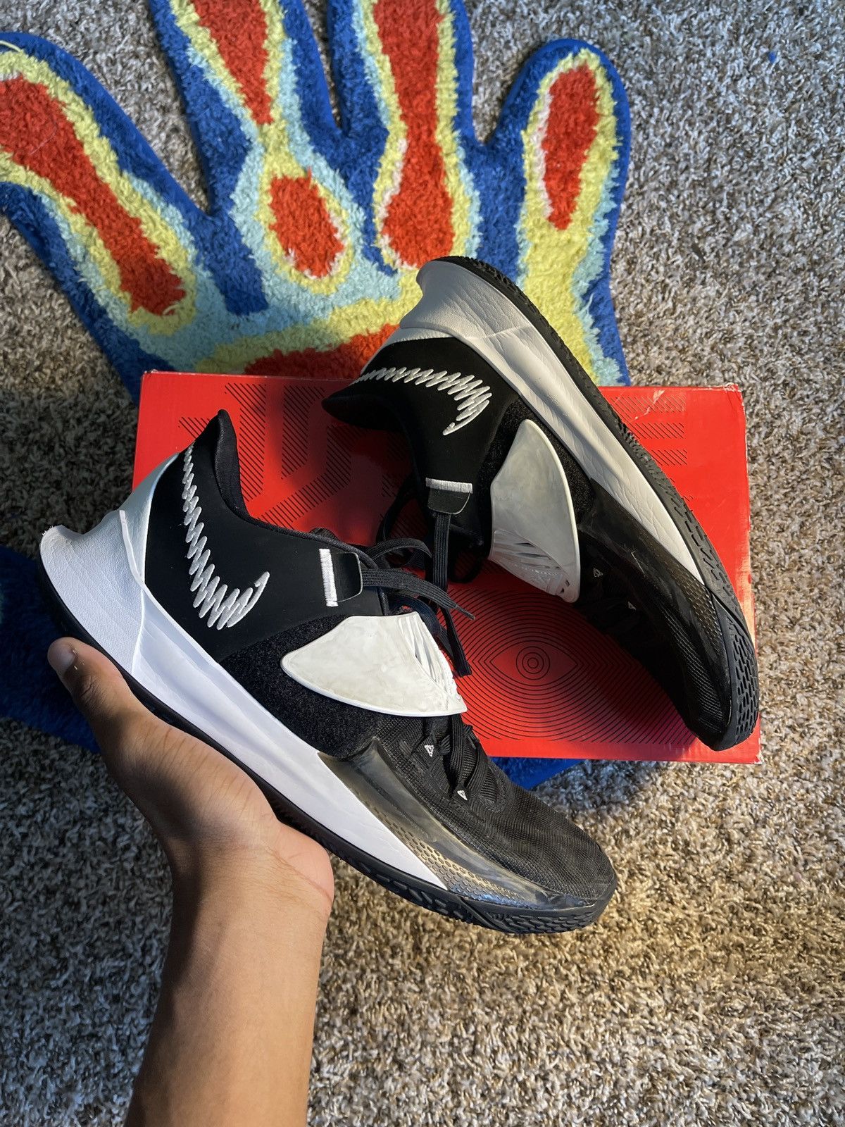 Nike Kyrie Low 3 TB PROMO Black/White Size US 14 / EU 47 - 1 Thumbnail