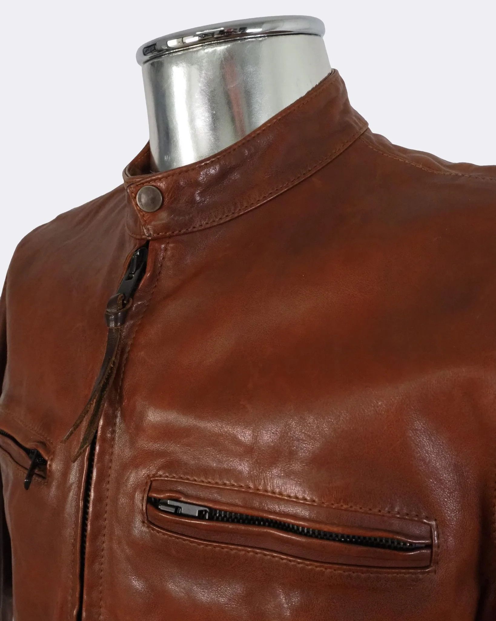 Hollywood Trading Company Hollywood Trading Company Antique-style Studded leather$1920 Size US M / EU 48-50 / 2 - 6 Thumbnail