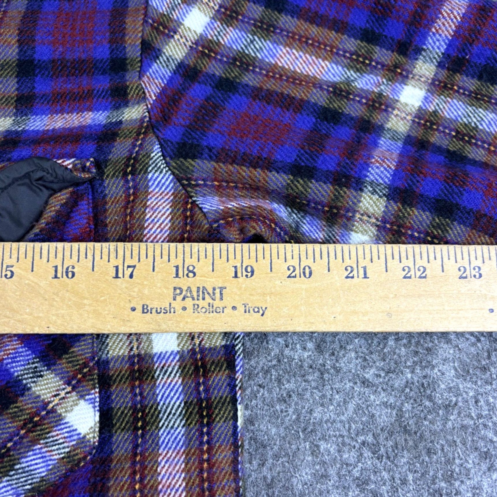 Vintage VINTAGE Saugatuck Dry Goods Plaid Flannel Shirt Lined Mens M Purple 90s Casual Workwear Button-Up Size US M / EU 48-50 / 2 - 4 Thumbnail