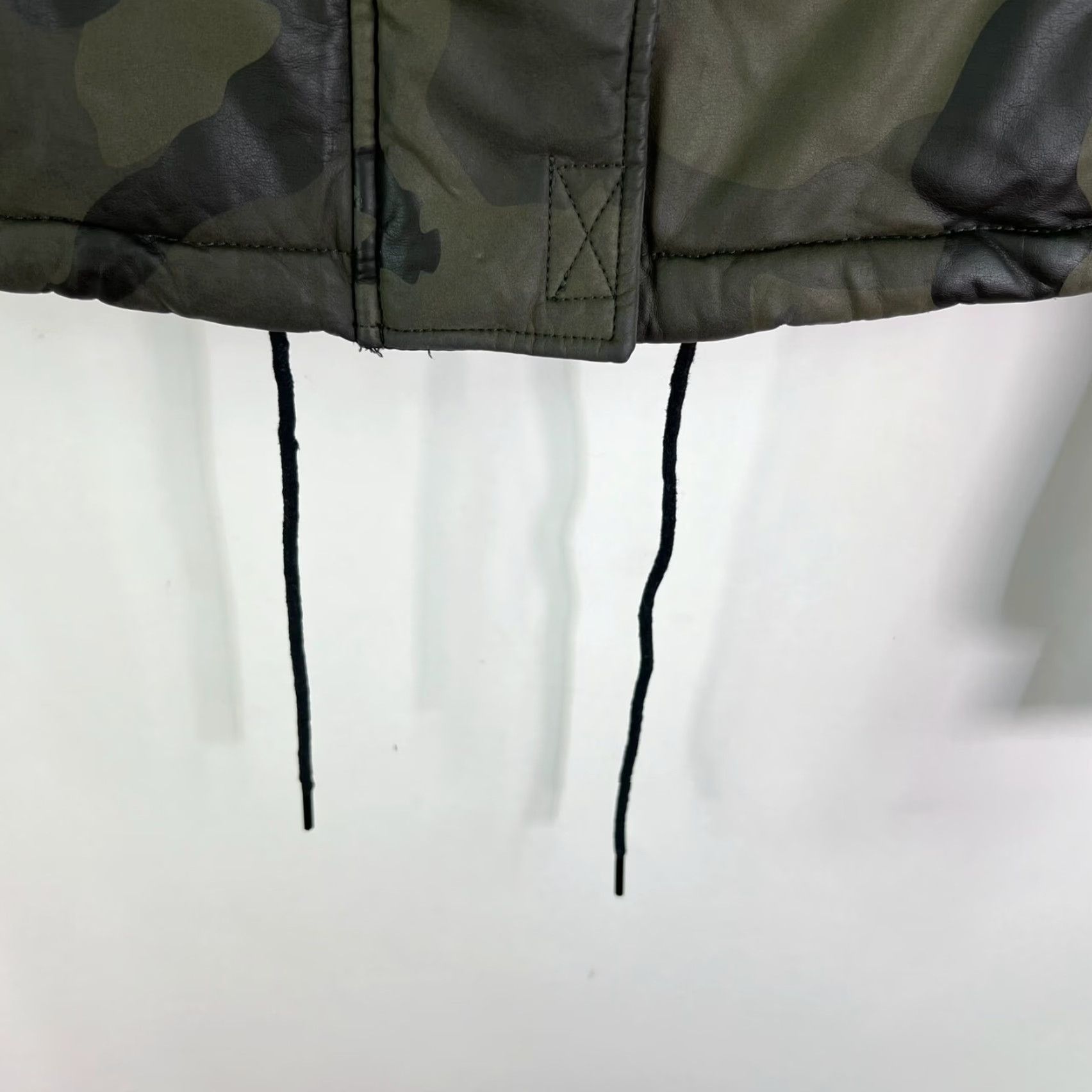 Bagatelle NYC Coated Camo Puffer Womens Jacket Size XS