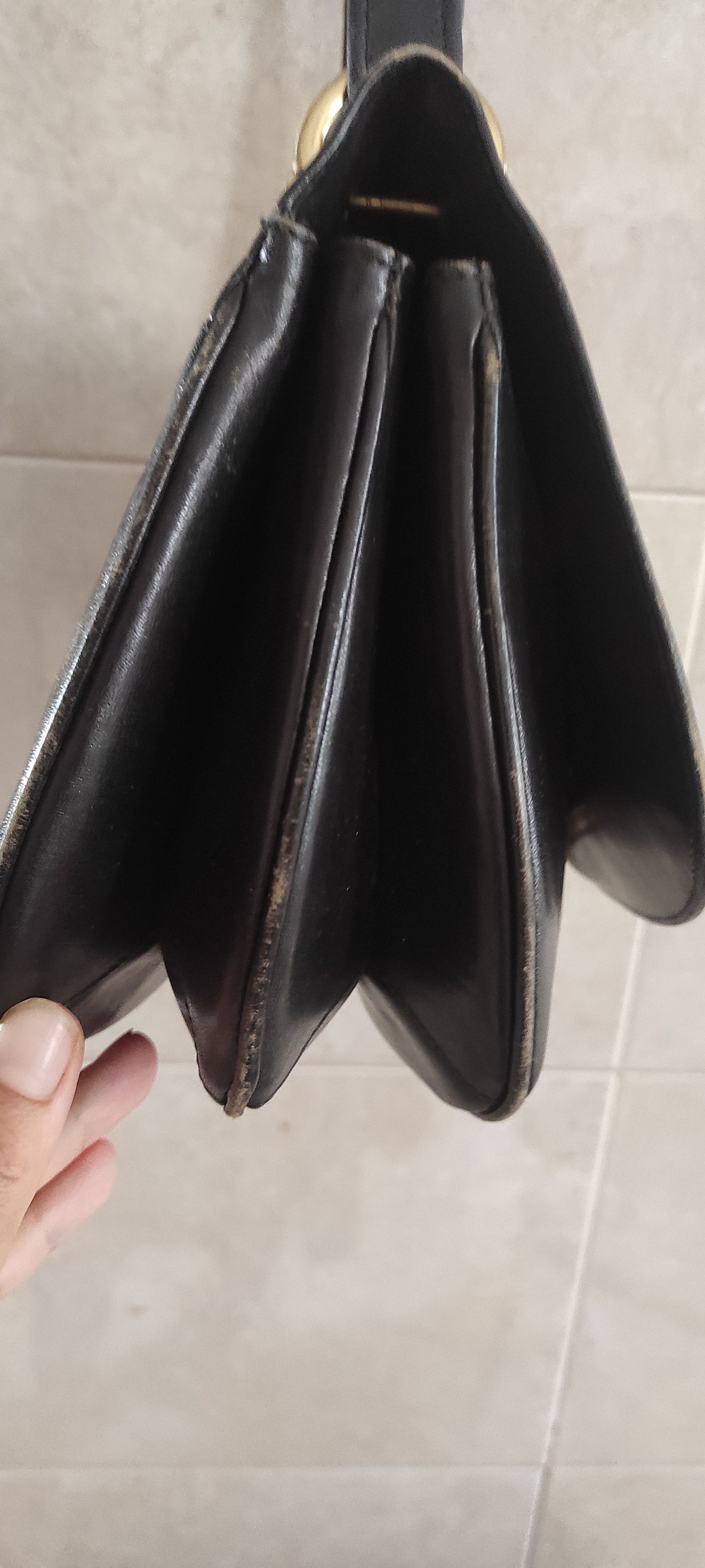 Etienne Aigner × Leather Vintage Etienne Aigner Black Glossy Leather Shoulder Bag Size ONE SIZE - 10 Thumbnail