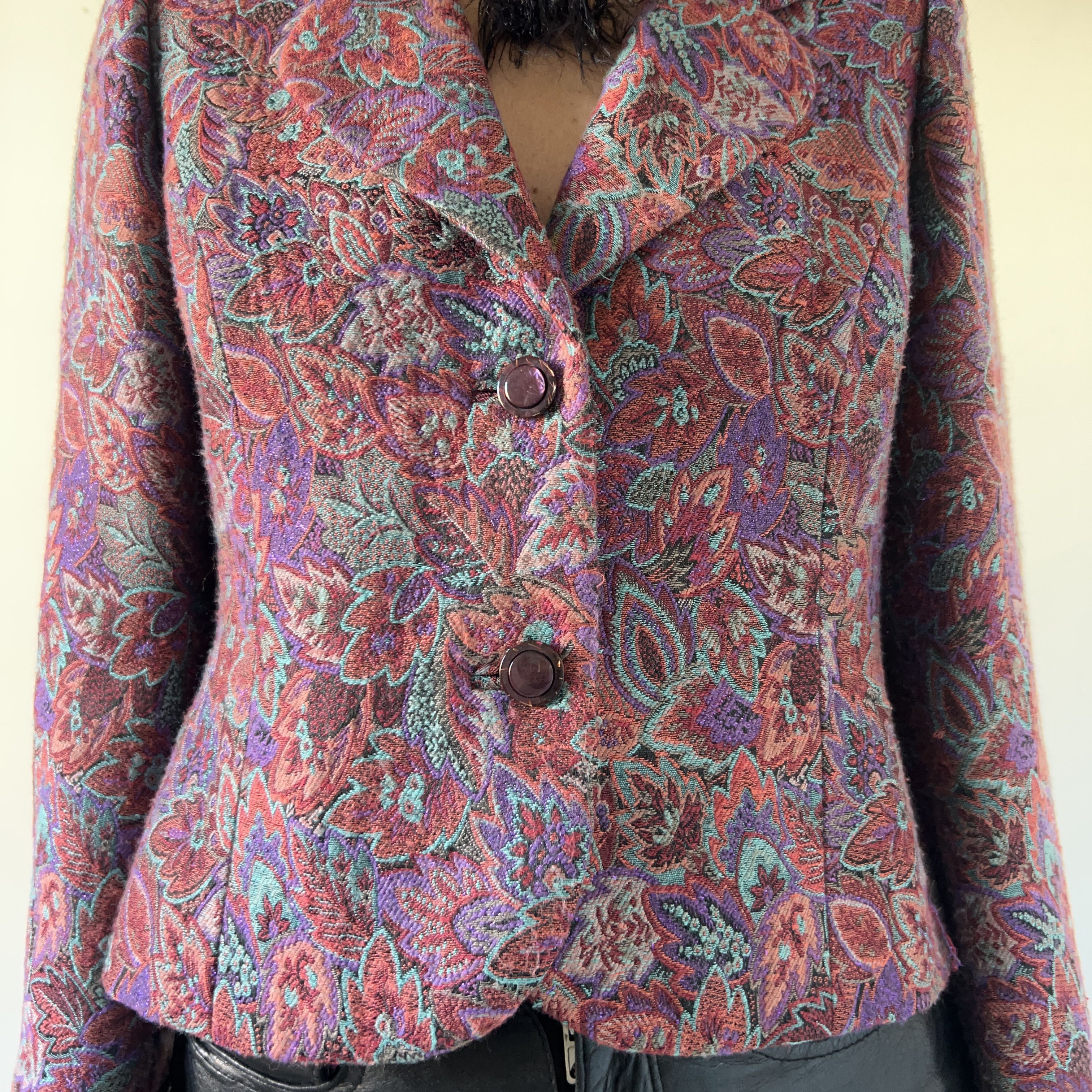 Vintage Vintage tapestry floral crop blazer Size M / US 6-8 / IT 42-44 - 3 Thumbnail