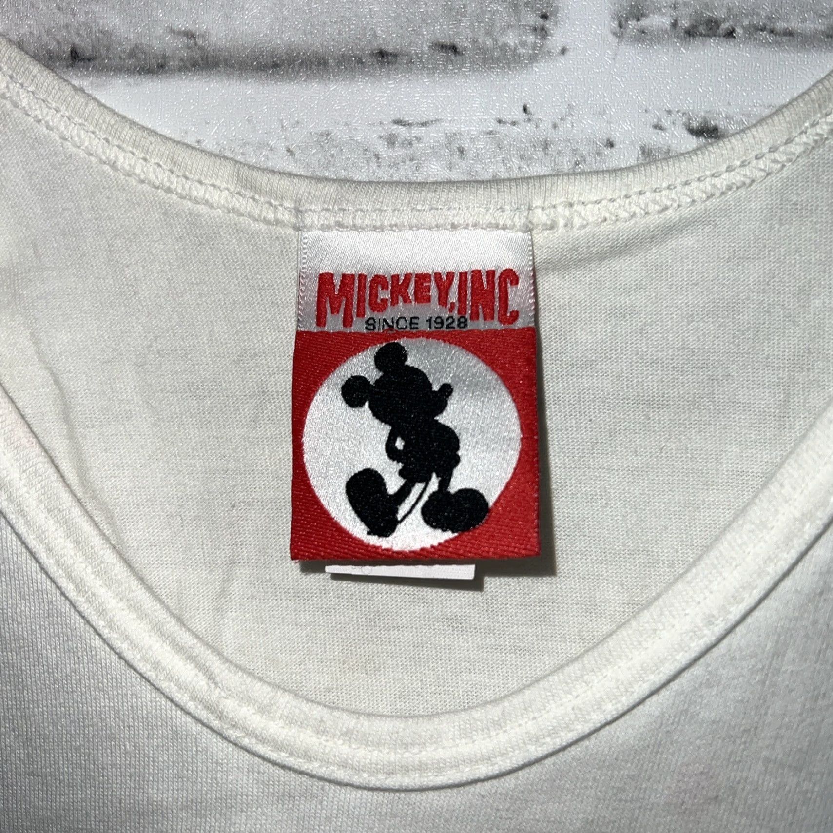 Disney VINTAGE Disney Micky Inc White Muscle Shirt Mens Small White Mickey Mouse Shirt Men Small Mens Shirt Size US S / EU 44-46 / 1 - 3 Thumbnail