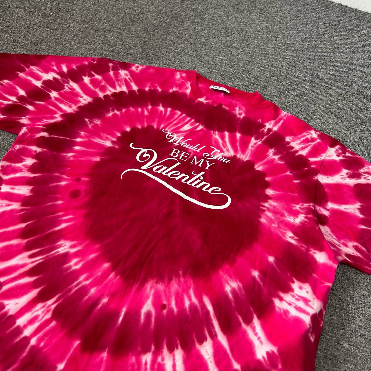 Balenciaga Balenciaga Valentine's Day Limited Tie Dye Short Sleeve T-S Size US M / EU 48-50 / 2 - 3 Thumbnail