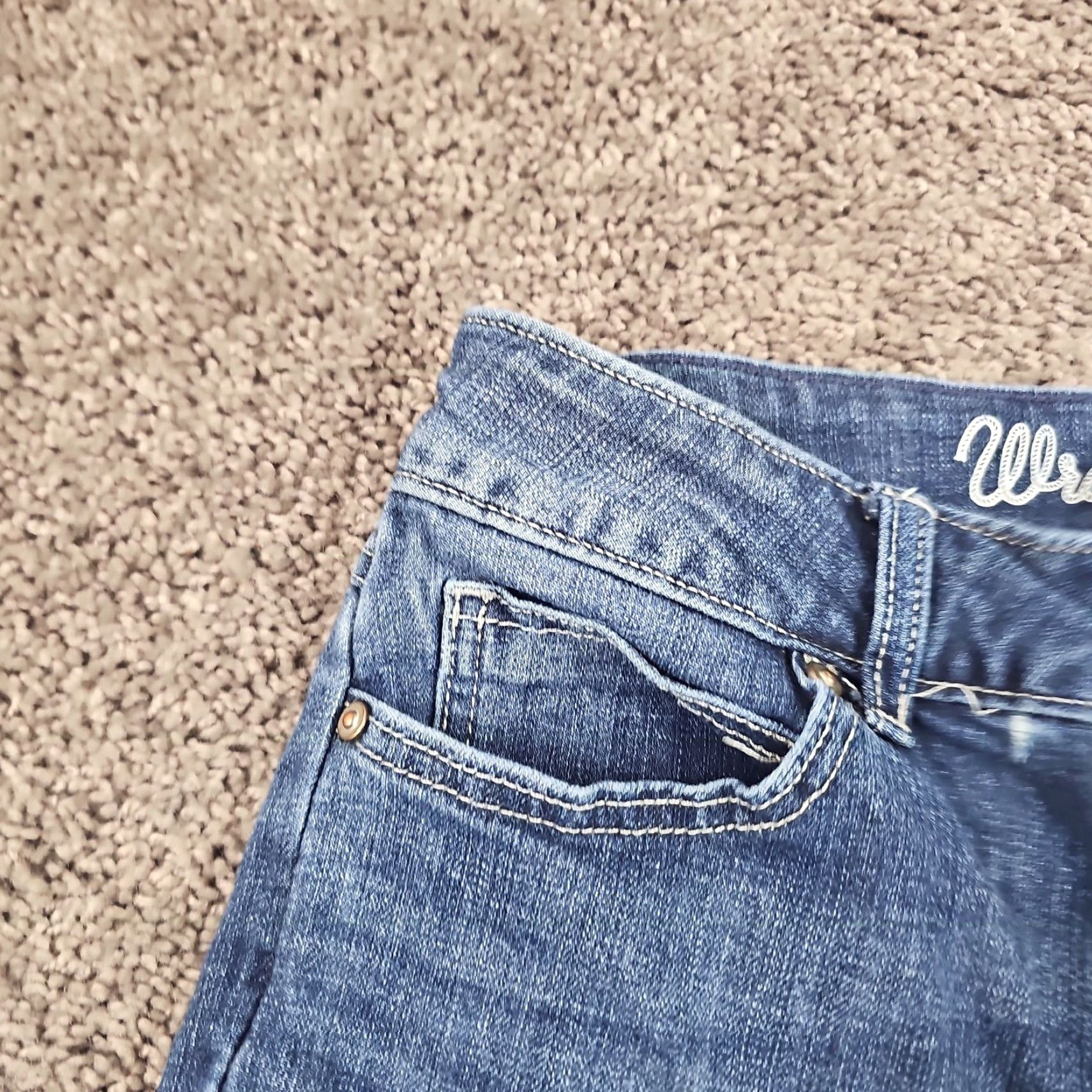 Wrangler Wrangler Jeans Womens 3 Bootcut Low Rise Dark Wash Western Stretch Denim 24x31 Size 26" / US 2 / IT 38 - 3 Thumbnail
