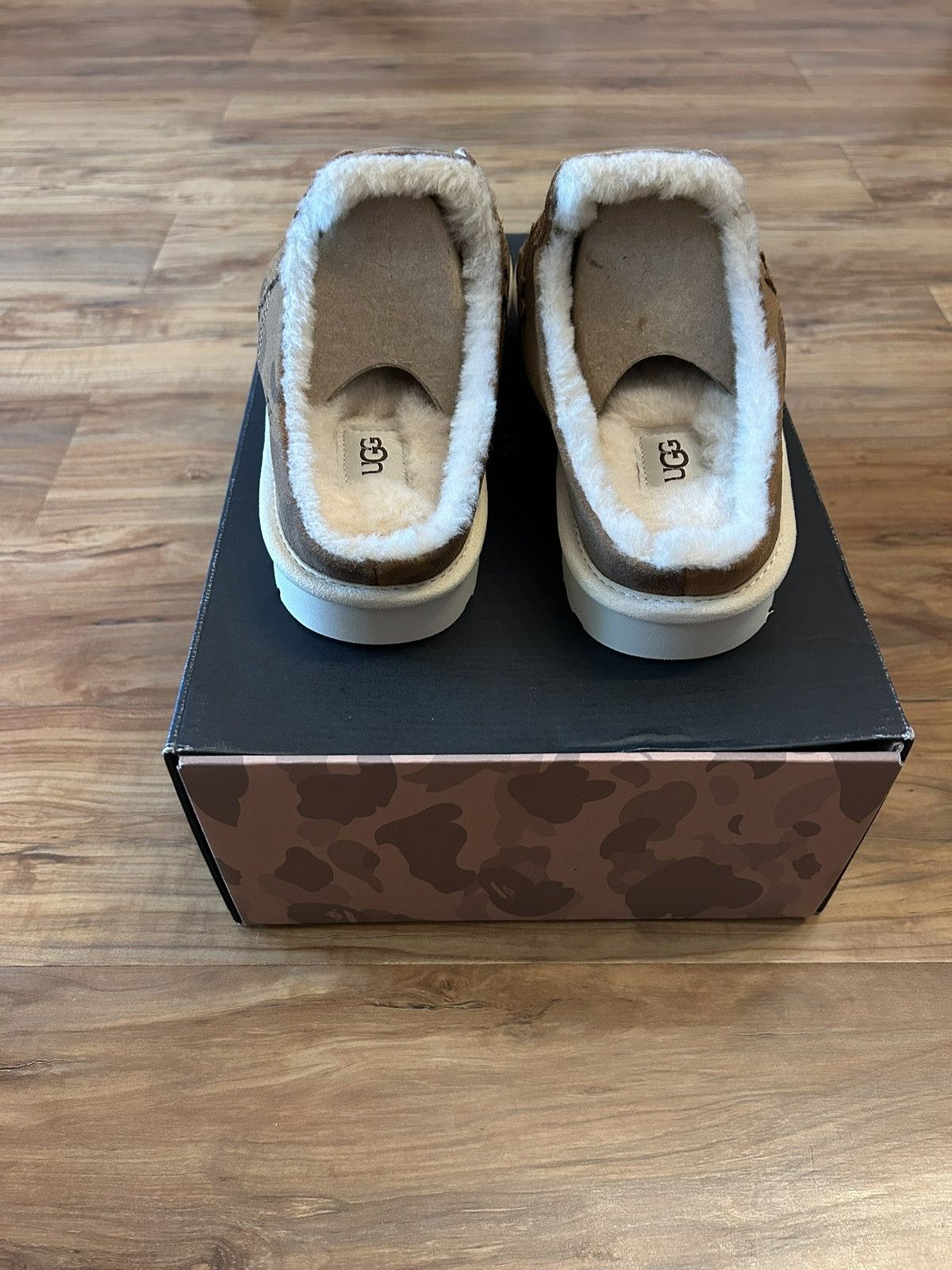 Bape × Ugg NEW Bape x Uggs Tasmans Clogs Size US 8 / EU 41 - 6 Thumbnail