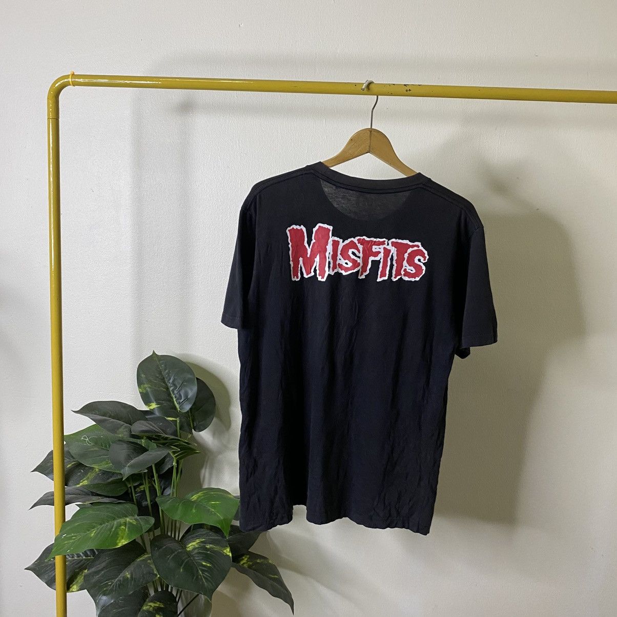 Misfits Y2K Misfits Overprint Graphic Collaboration T Shirt Size US L / EU 52-54 / 3 - 6 Thumbnail