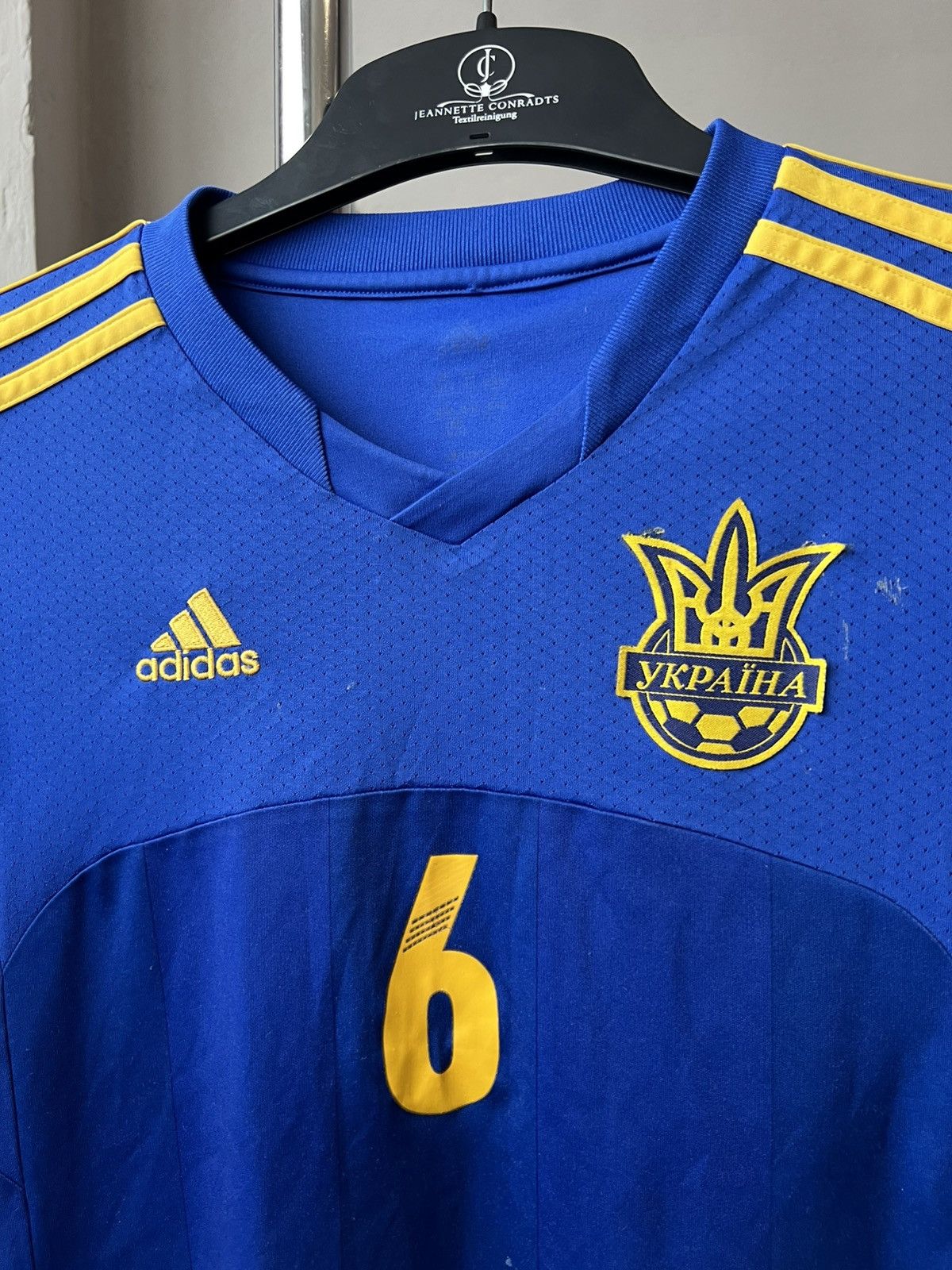 Adidas 2013/14 UKRAINE #6 PEKUR WOMEN WORLD CUP MATCH WORN JERSEY Size M / US 6-8 / IT 42-44 - 5 Thumbnail