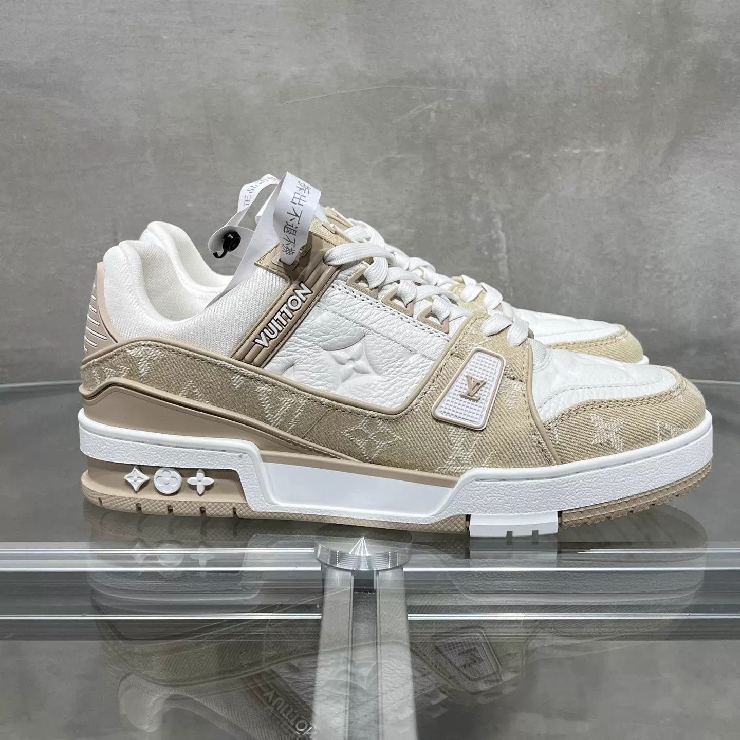 Louis Vuitton LV Trainer Beige Denim UK4.5/38.5 New with Box Size US 8 / IT 38 - 4 Thumbnail