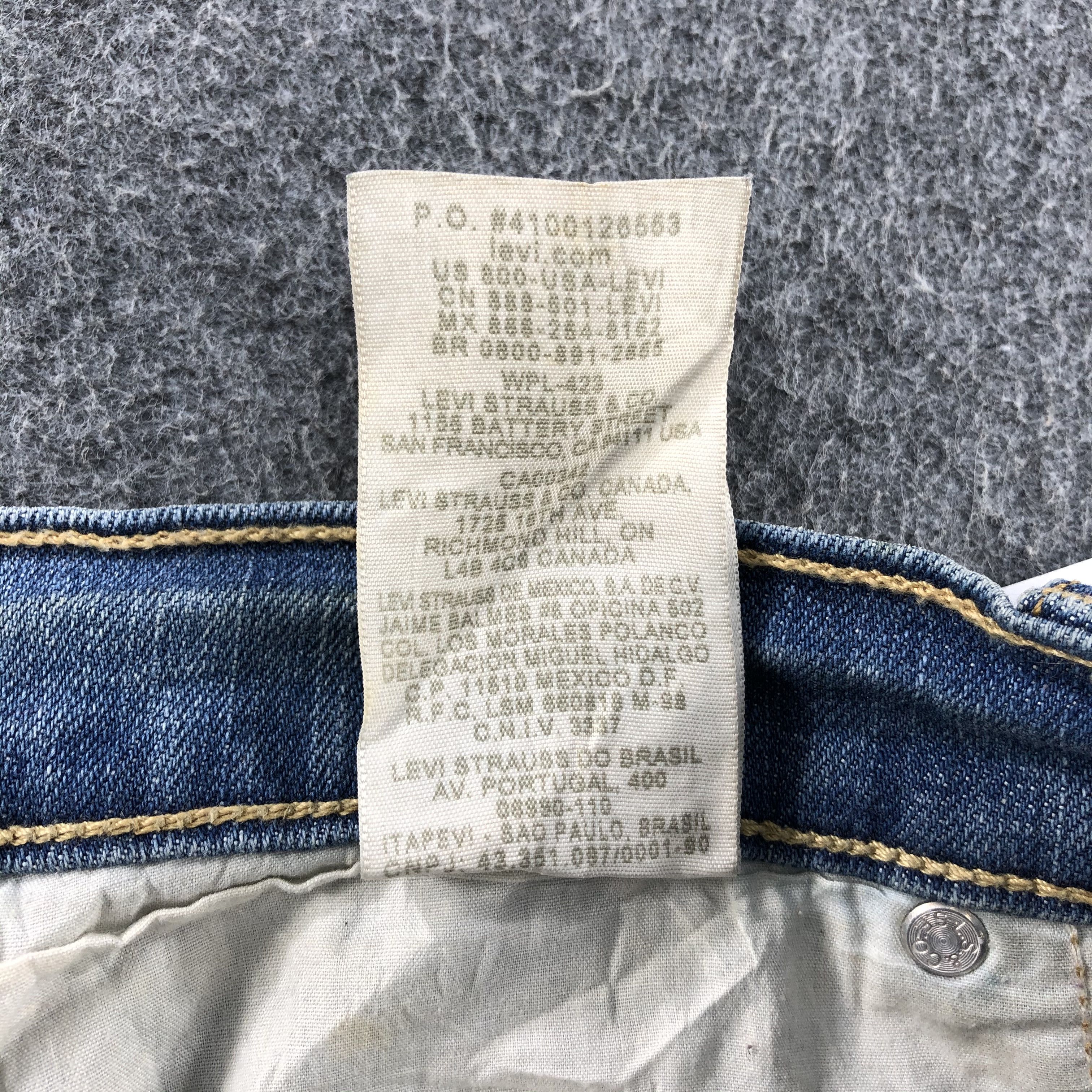 Levi's Vintage Levis Light Wash Jeans- J1332 Size US 33 - 12 Thumbnail