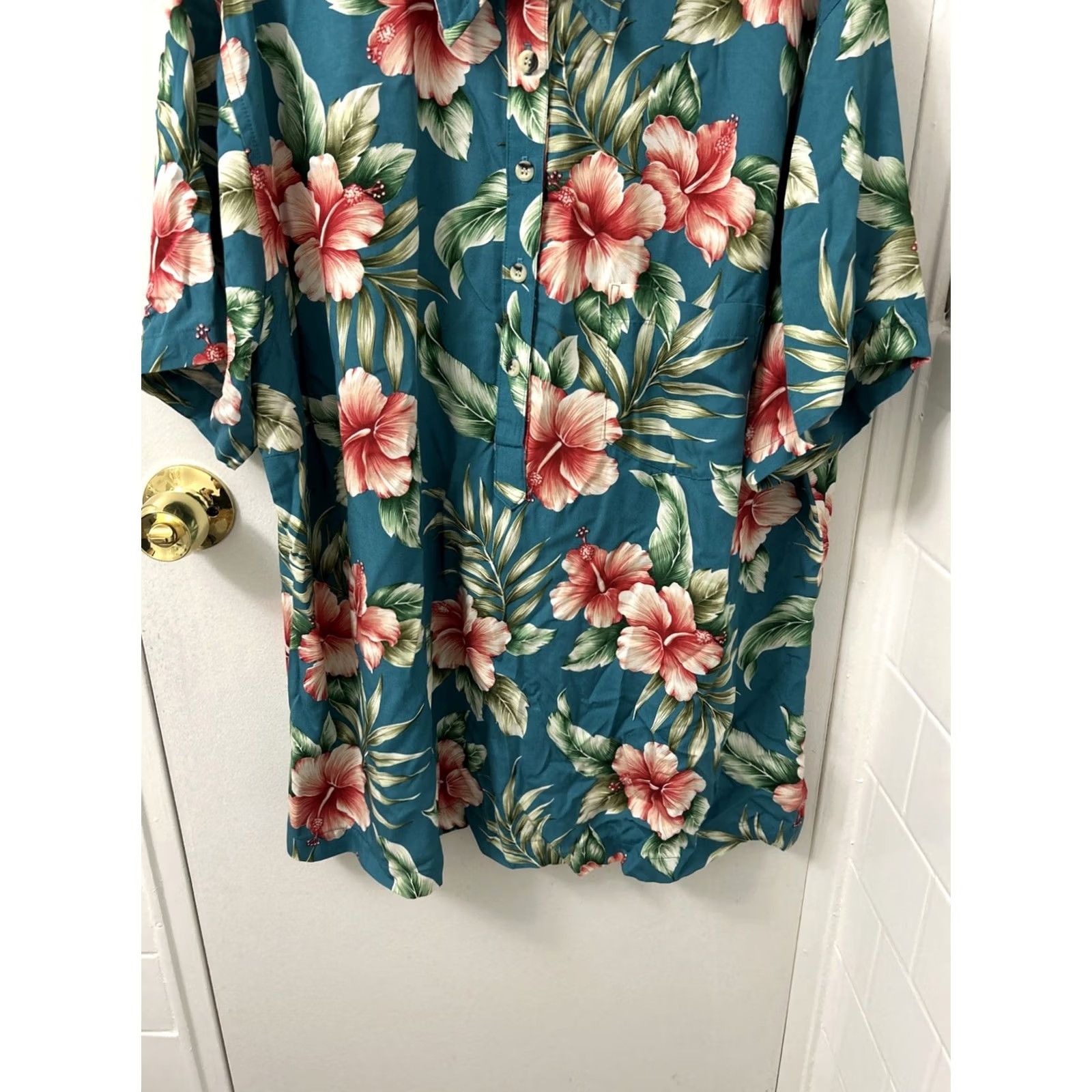 Vivobarefoot VINTAGE Go Barefoot Hawaiian Shirt Men 3XL Blue Floral Print Button Down Short Sleeve Casual Nant Size US XXL / EU 58 / 5 - 3 Thumbnail