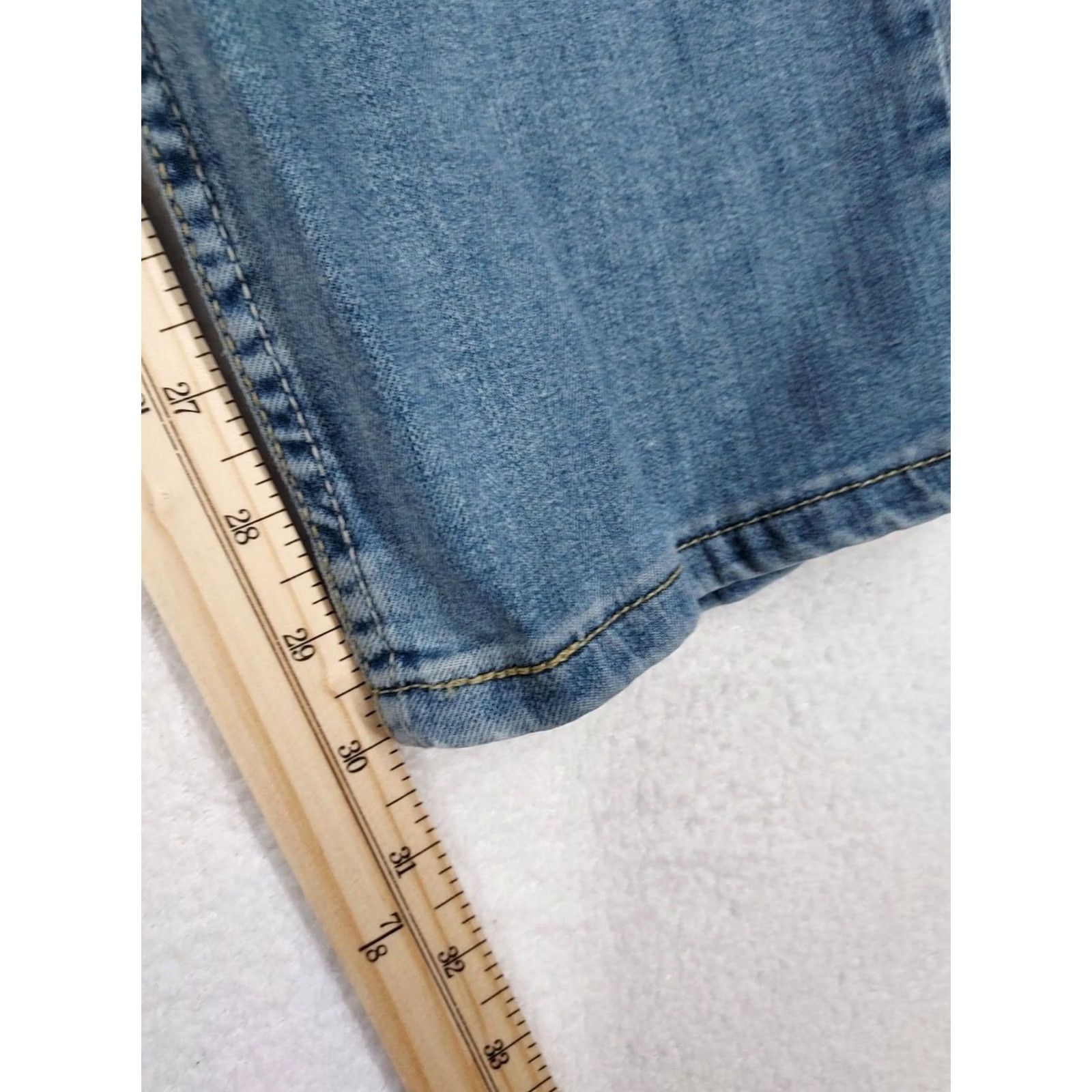 Lee Lee Mens Regular Fit Jeans 34x32 Blue Denim Mid Rise Zip Pocket 5-Pocket Straight Regular Waist 34 Cotton Denim Mexico Size US 34 / EU 50 - 7 Thumbnail