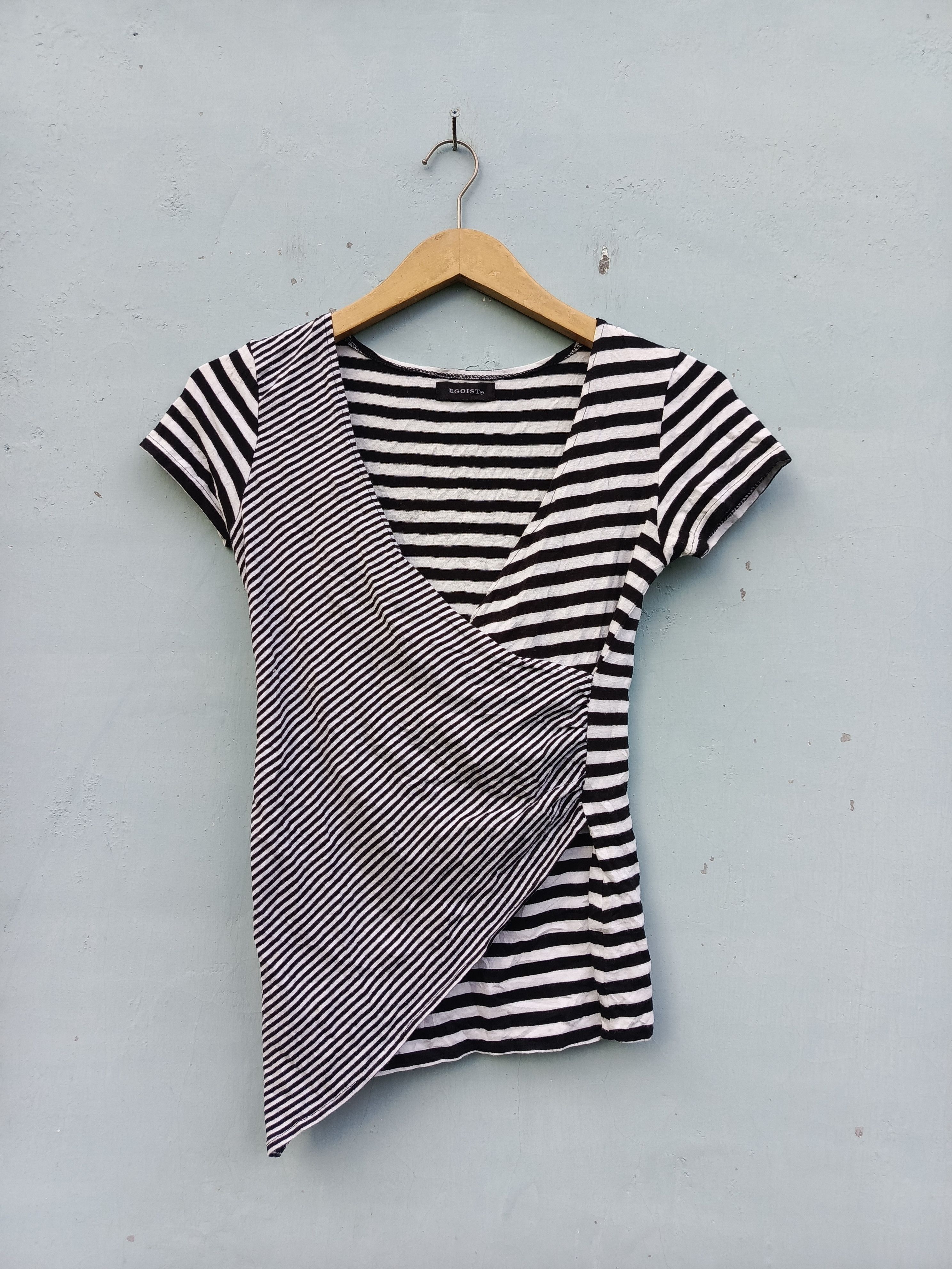Designer × Japanese Brand Egoist black white Stripes blouse tshirt Size XS / US 0-2 / IT 36-38 - 1 Thumbnail