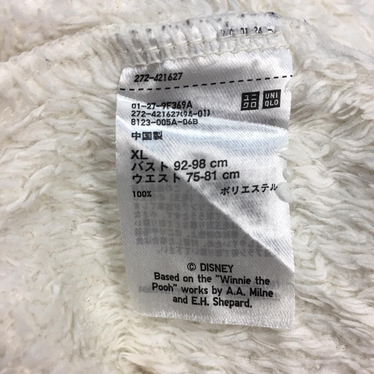 Uniqlo Vtg UNIQLO x DISNEY Winnie The Pooh Fleece Sweatshirt Size XL / US 12-14 / IT 48-50 - 4 Thumbnail