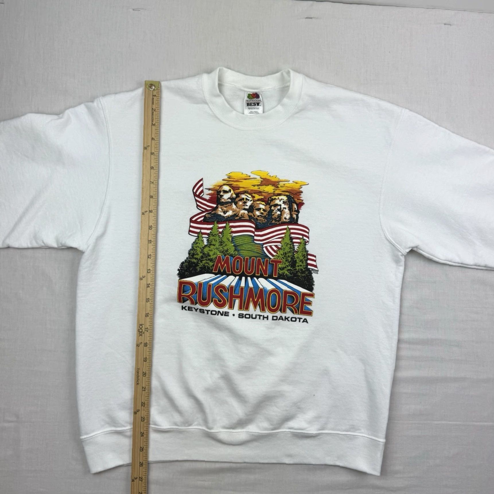 Fruit Of The Loom VINTAGE Fruit of the Loom Sweatshirt Men Large White Nature USA 2005 Y2K Pullover Size US L / EU 52-54 / 3 - 7 Thumbnail