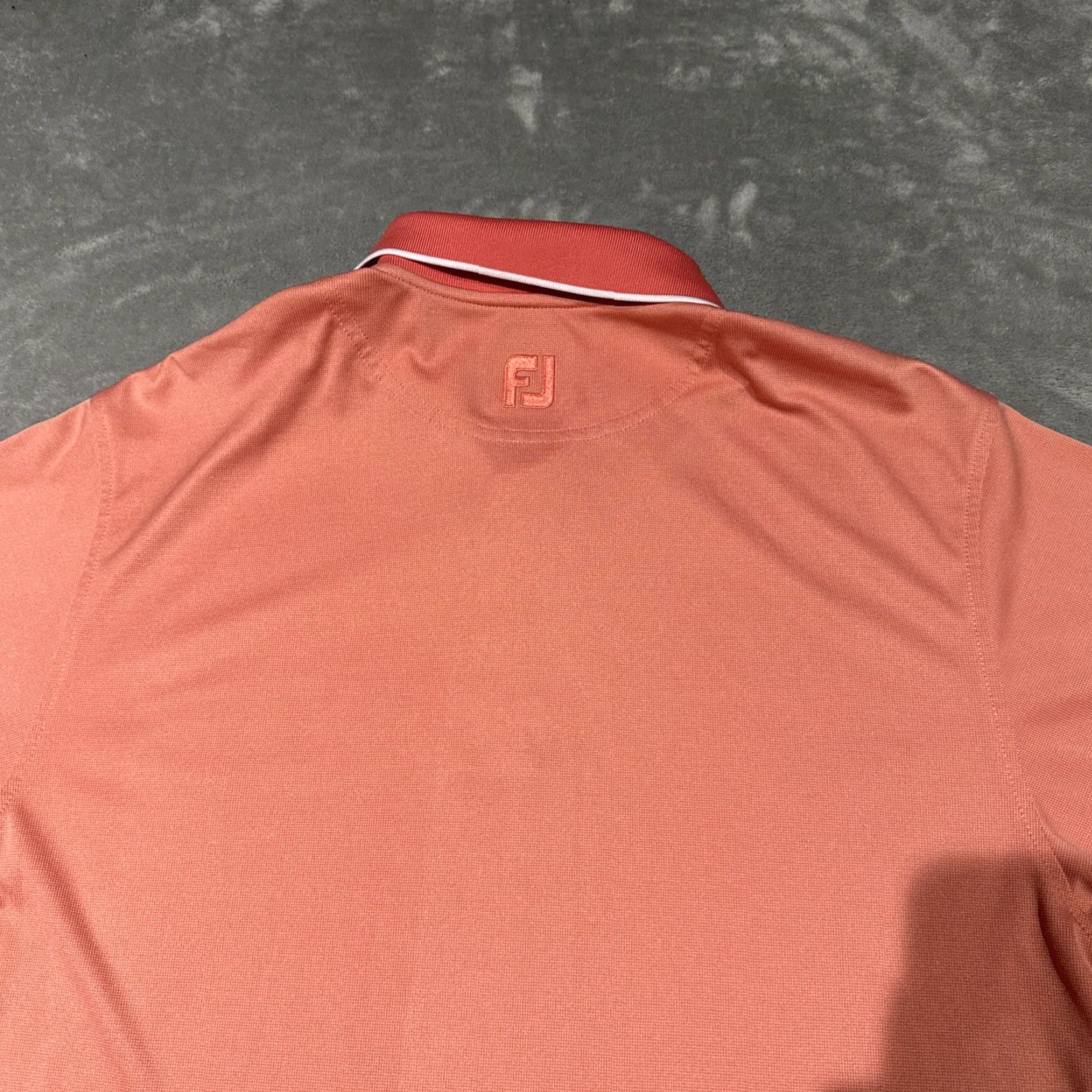 Footjoy FootJoy Polo Shirt Mens Medium Pink White Dots Geometric Performance Golf Shirt polo Mens Medium Pink White Dots Geometric Golf Size US M / EU 48-50 / 2 - 6 Thumbnail