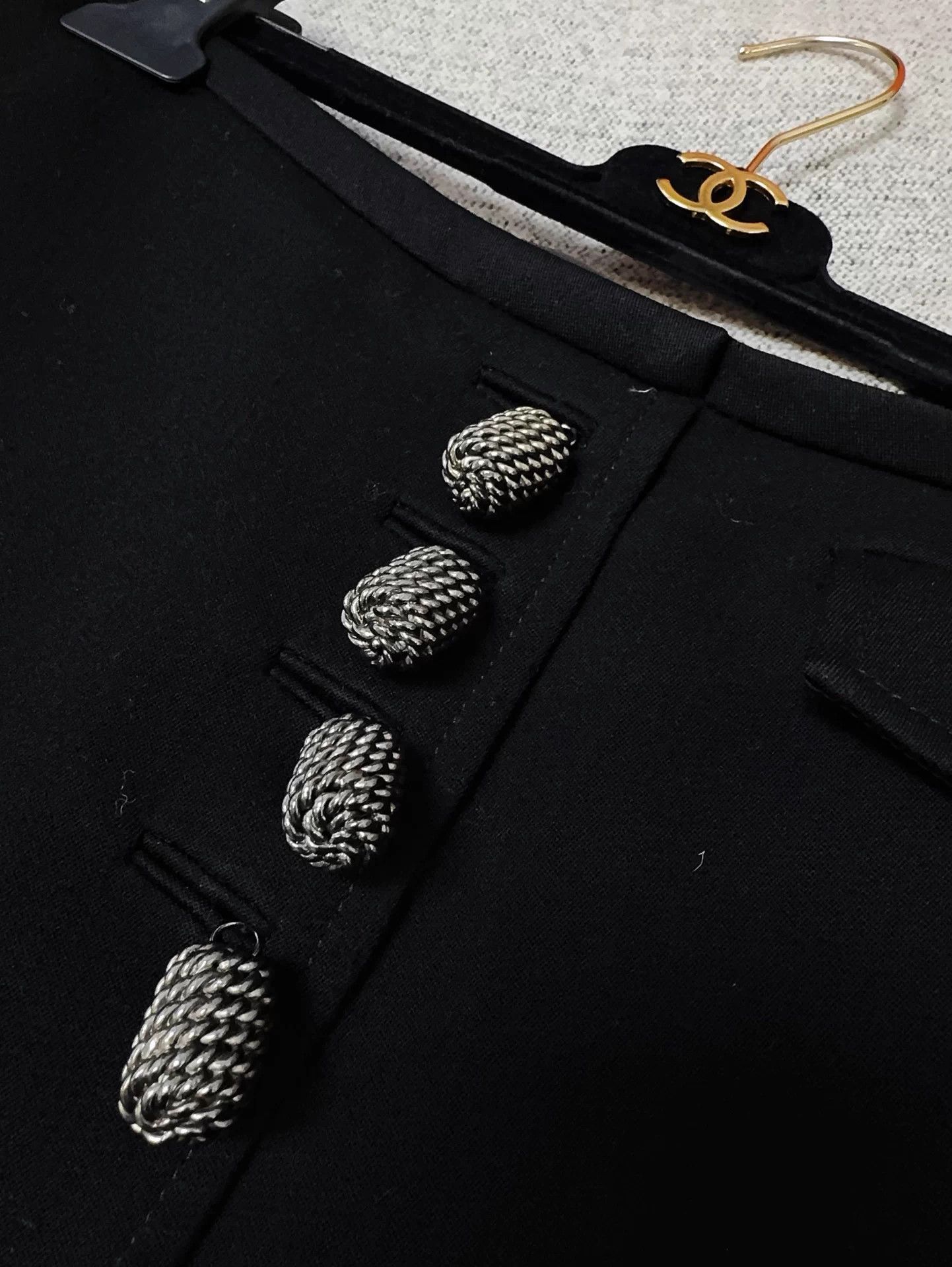 Louis Vuitton LV Black Mini Skirt Silver Buttons 34M Mint In Stock Size 25" / US 0 / IT 36 - 4 Thumbnail