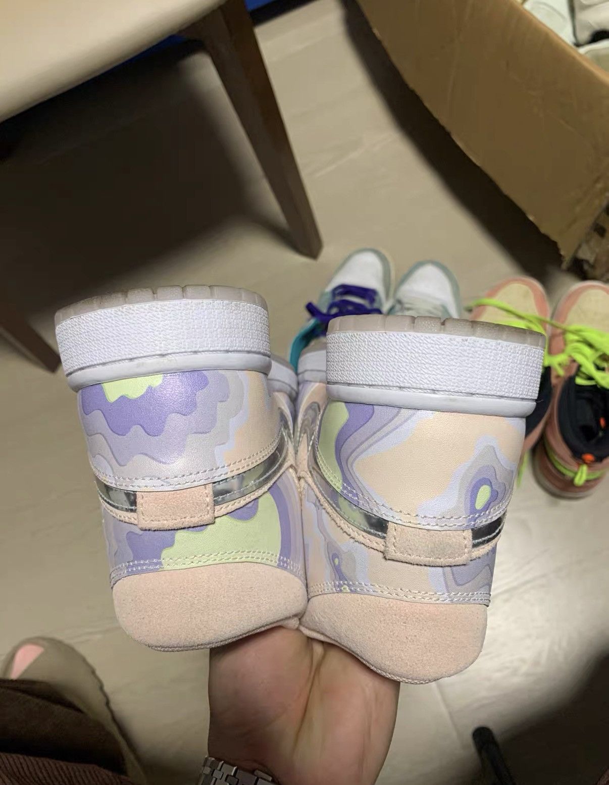 Jordan Brand AJ1 Pale Pink Camo J42 Size US 8 / EU 41 - 2 Thumbnail