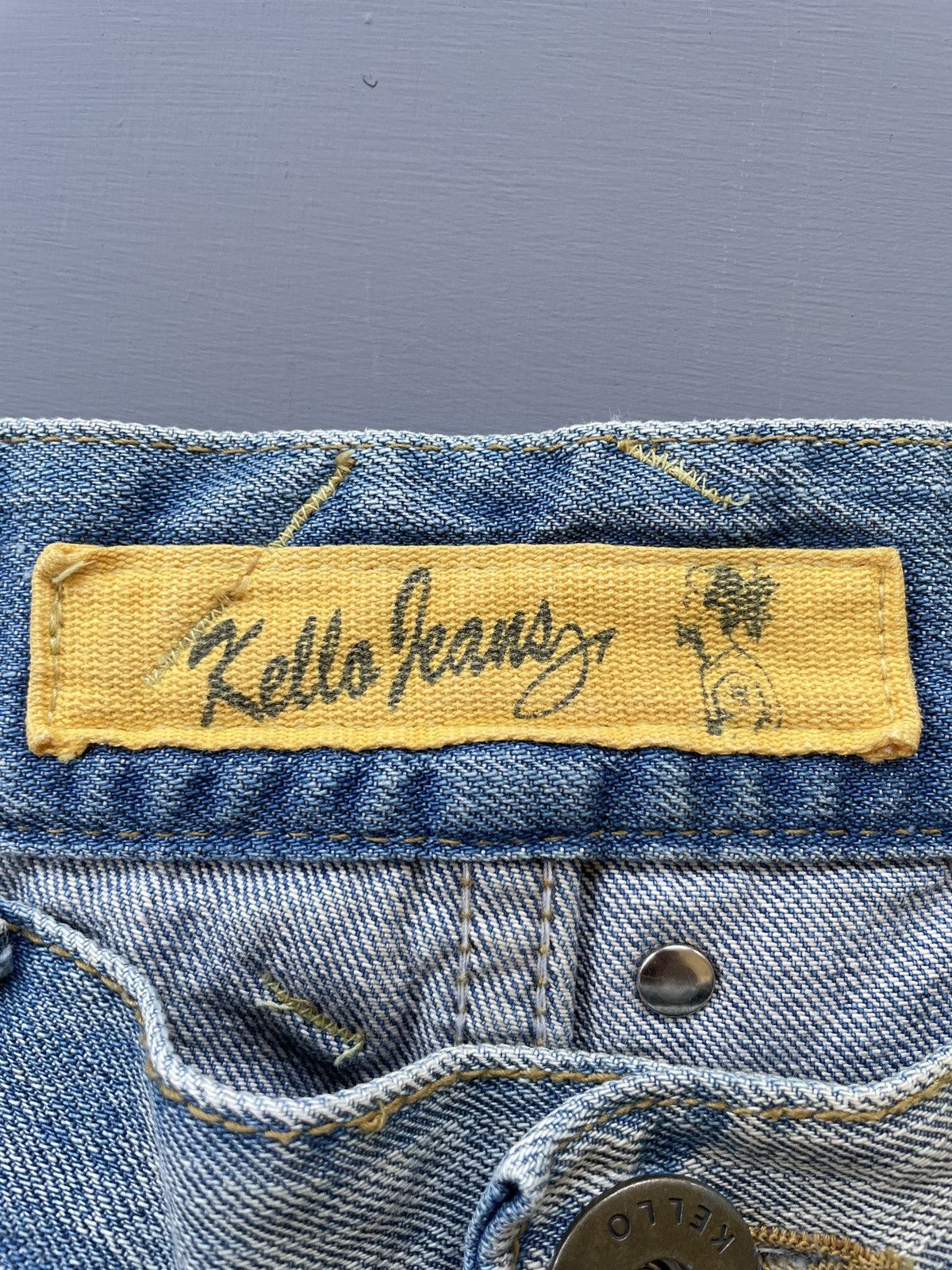Jean Kello Jeans Distressed (P115) Size US 29 - 14 Thumbnail