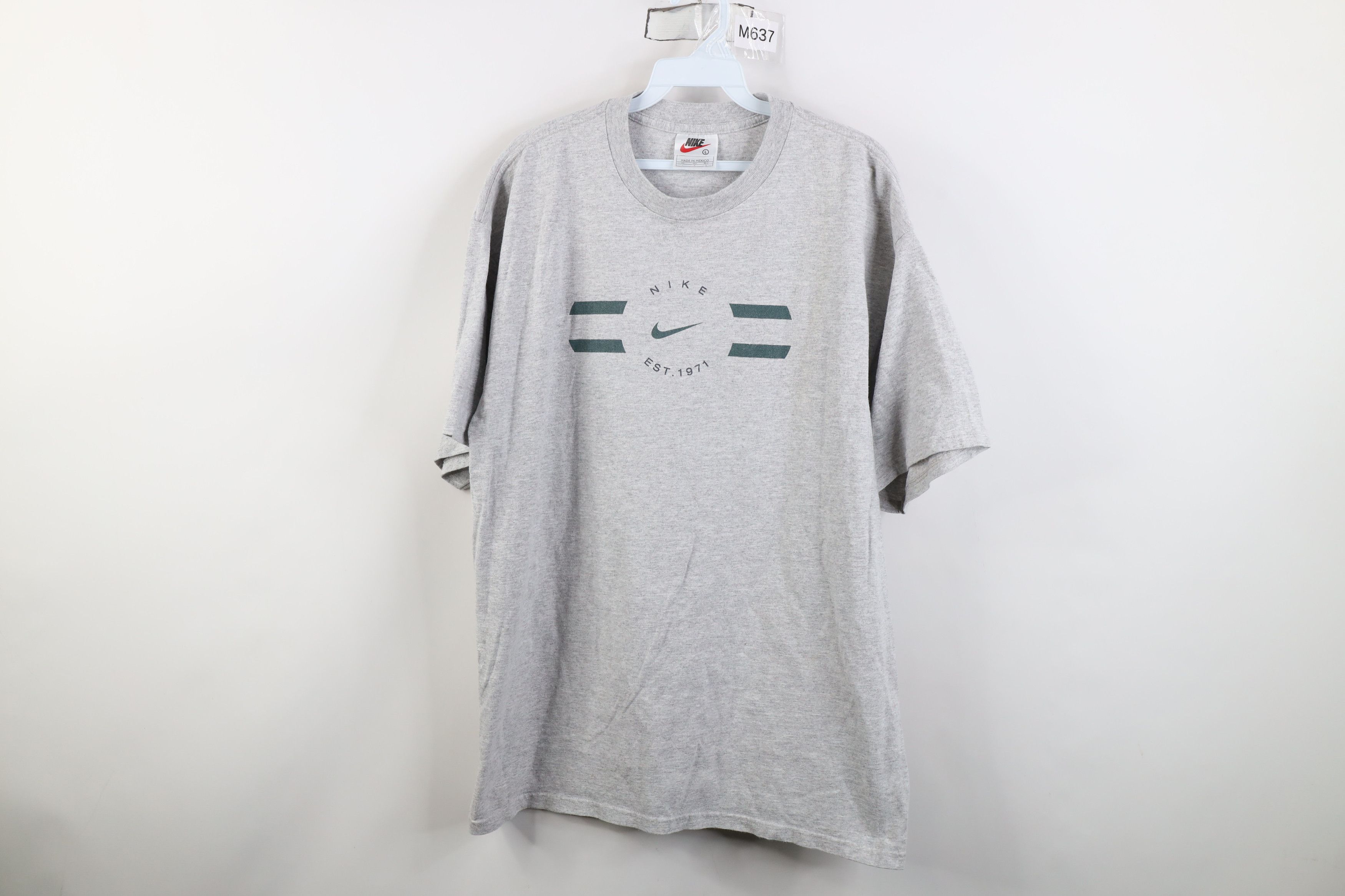 Nike Vintage 90s NIke Travis Scott Center Swoosh T-Shirt Gray Size US L / EU 52-54 / 3 - 1 Thumbnail
