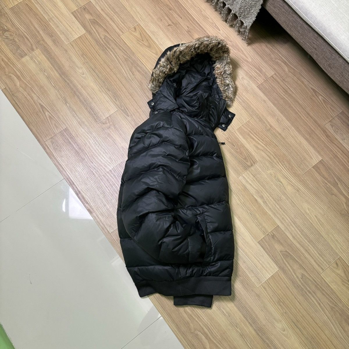 14th Addiction × If Six Was Nine × Le Grande Bleu (L.G.B.) Vintage Tommy Hilfiger fur Jacket down puffer LGB style Size US L / EU 52-54 / 3 - 6 Thumbnail