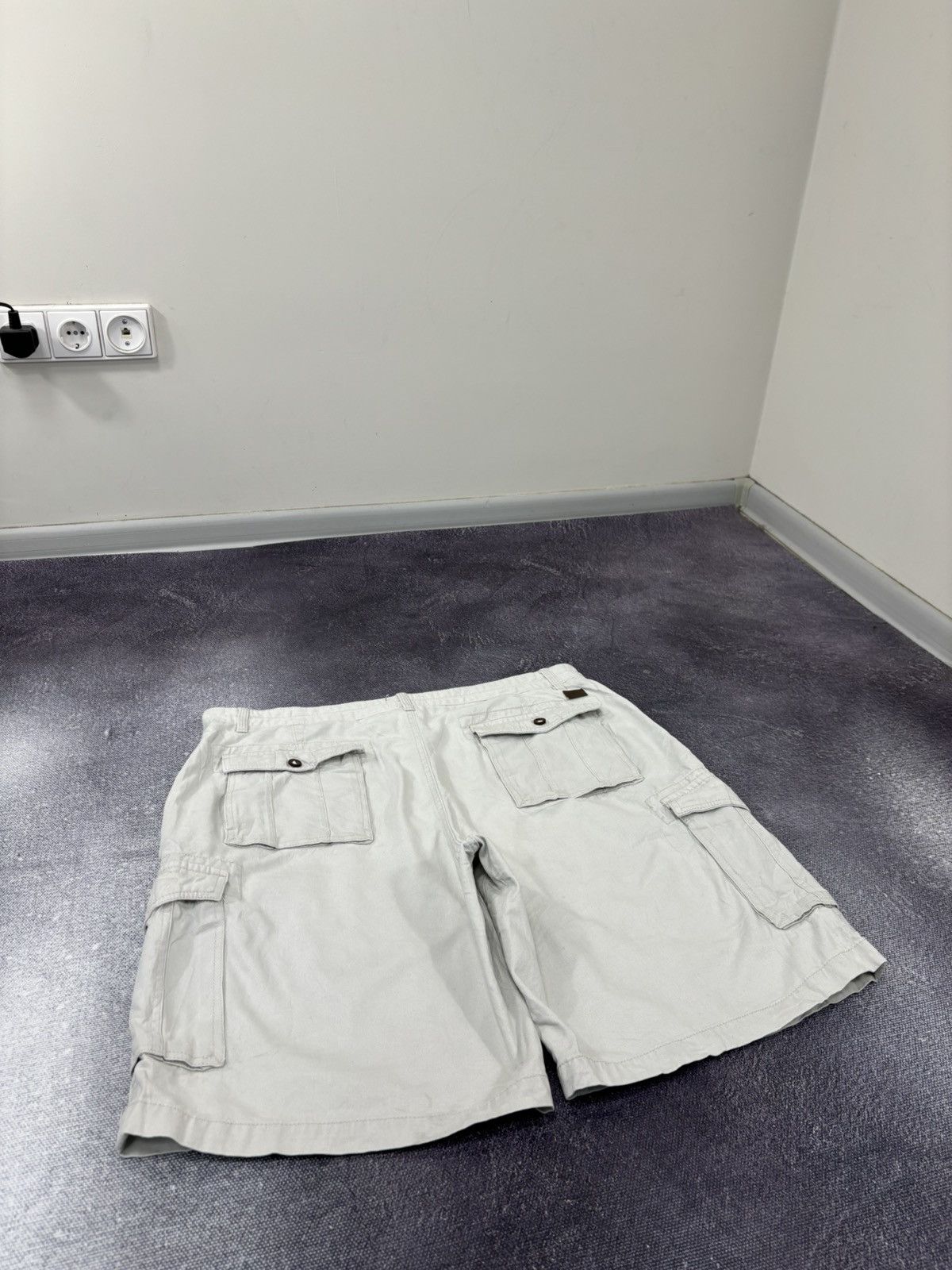 Izod Vintage IZOD 2000s Y2K Wide-Leg Hype Baggy Cargo Shorts Size US 38 / EU 54 - 14 Thumbnail
